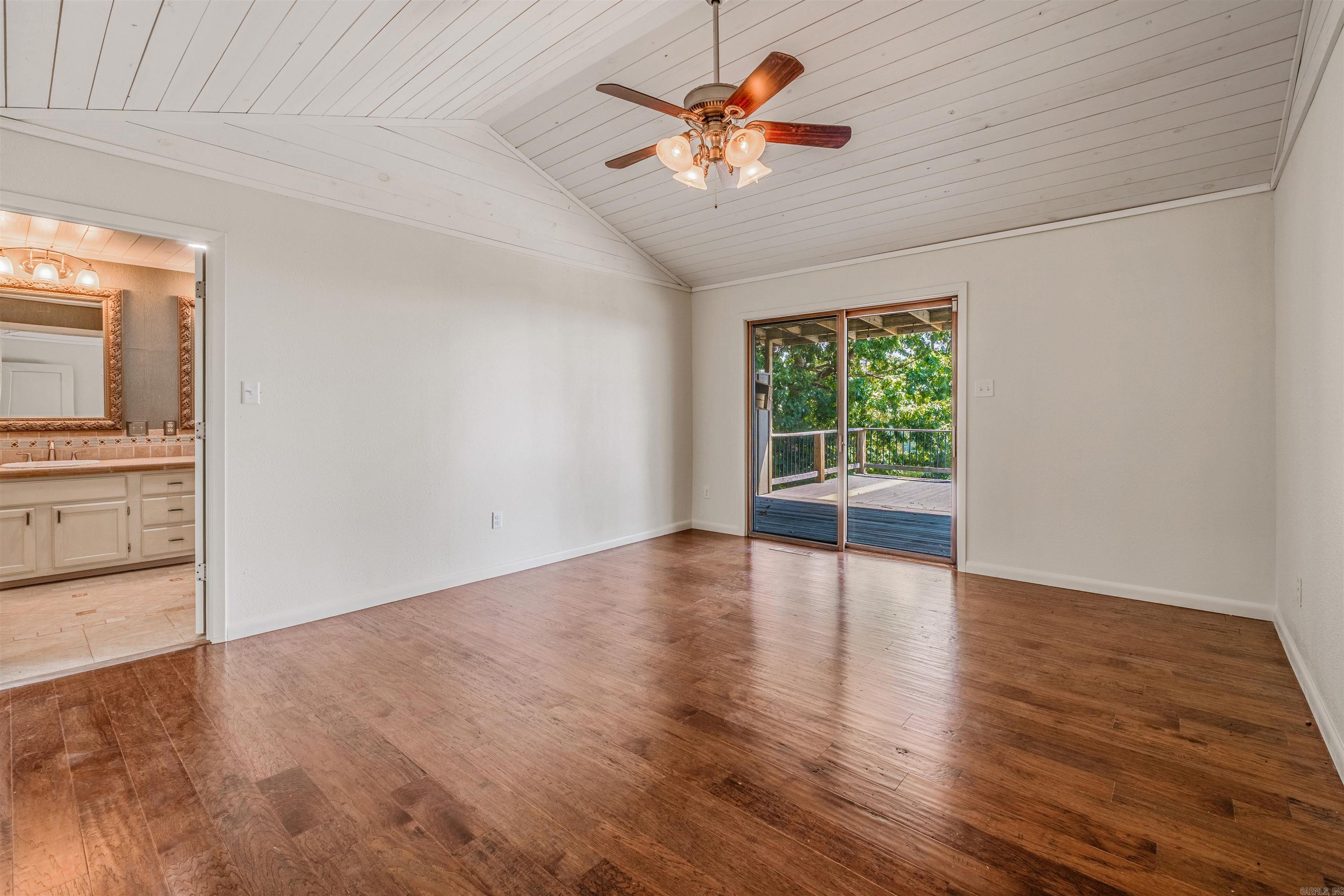 INDIAN HILLS - Residential