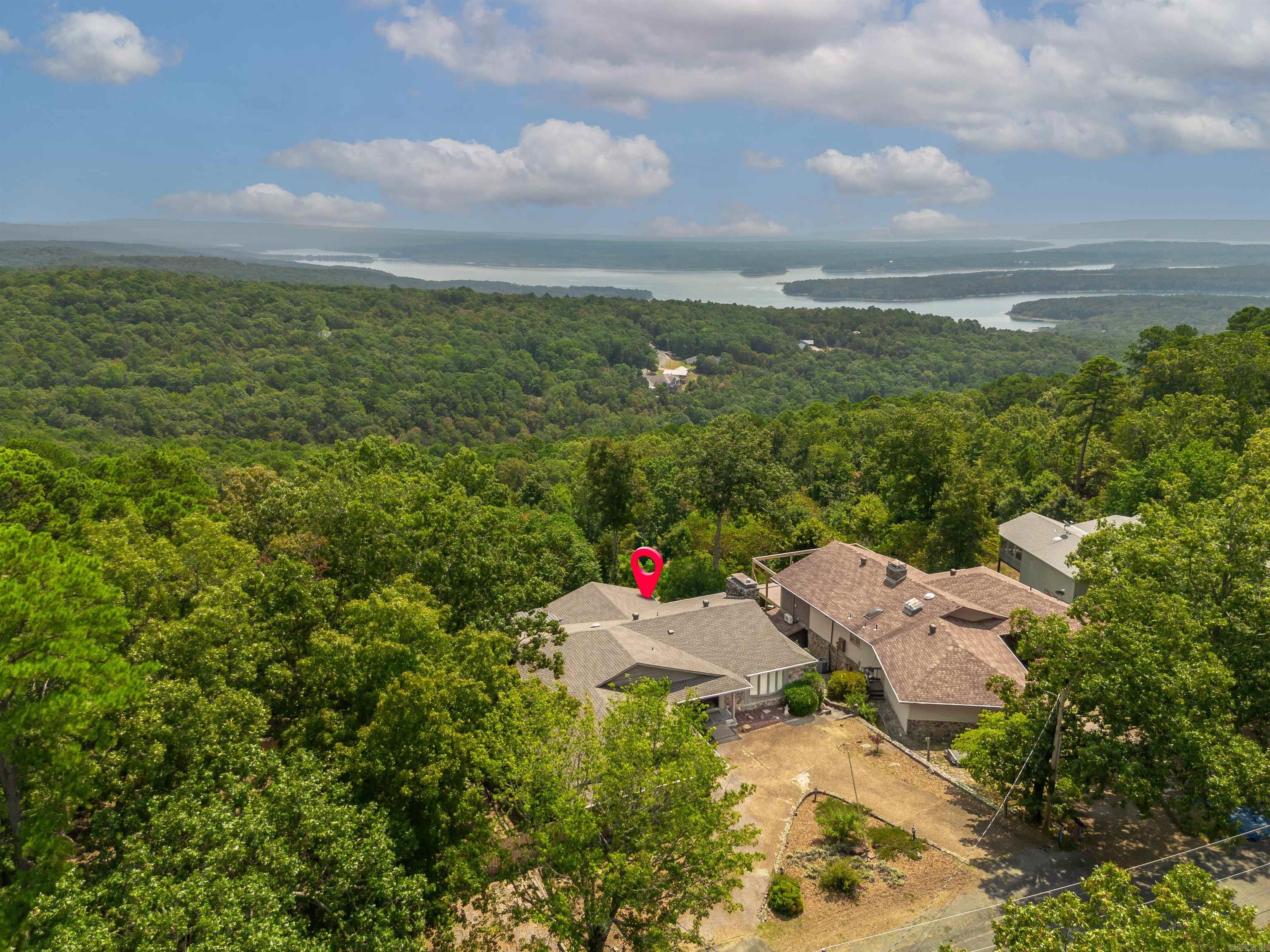 INDIAN HILLS - Residential