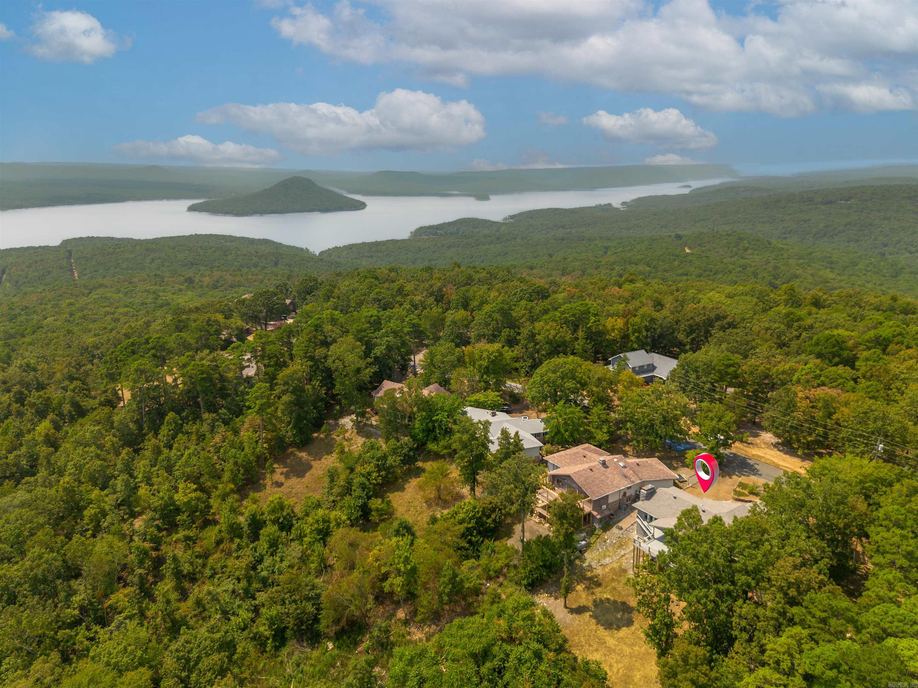 INDIAN HILLS - Residential