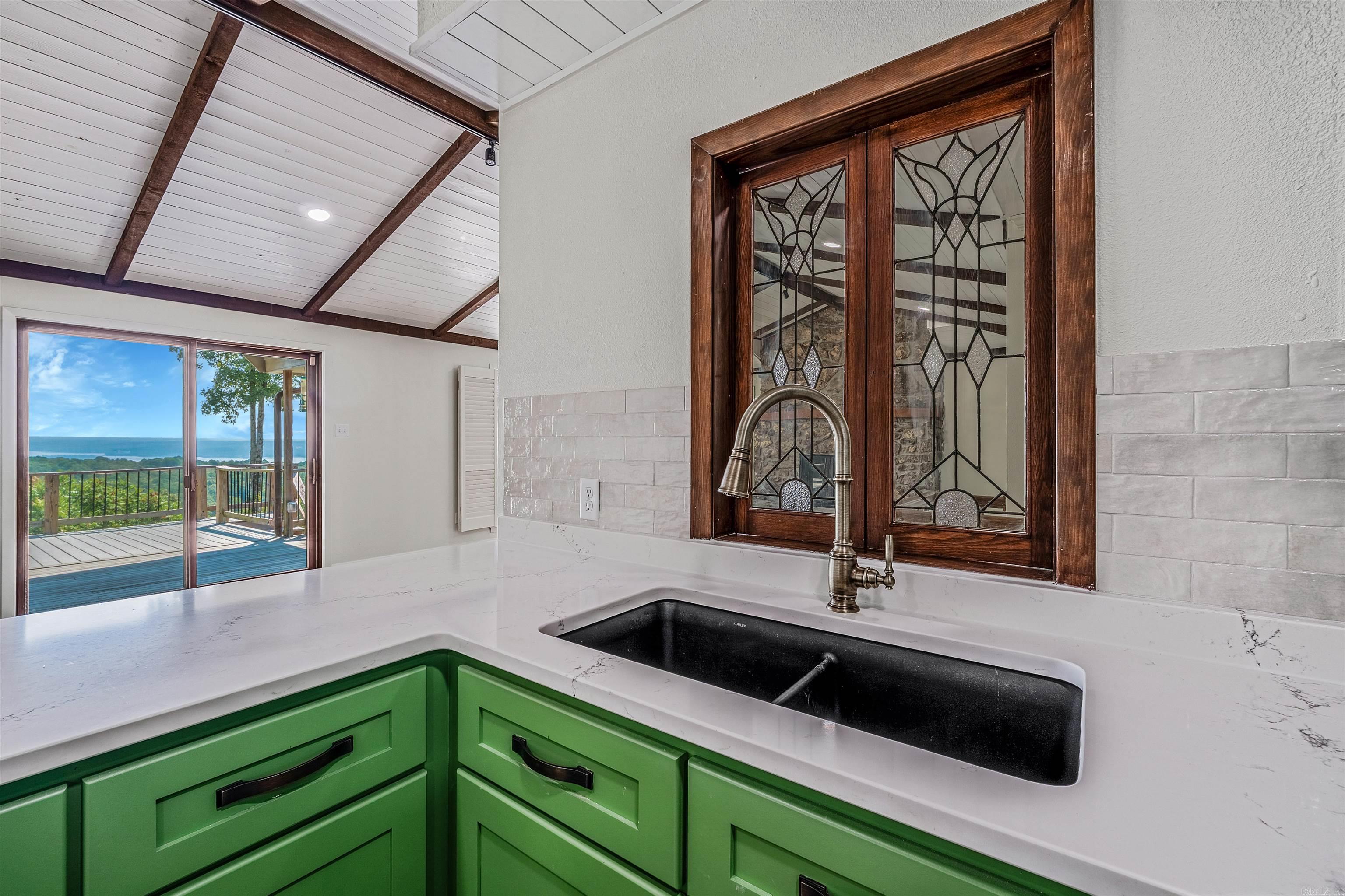 INDIAN HILLS - Residential