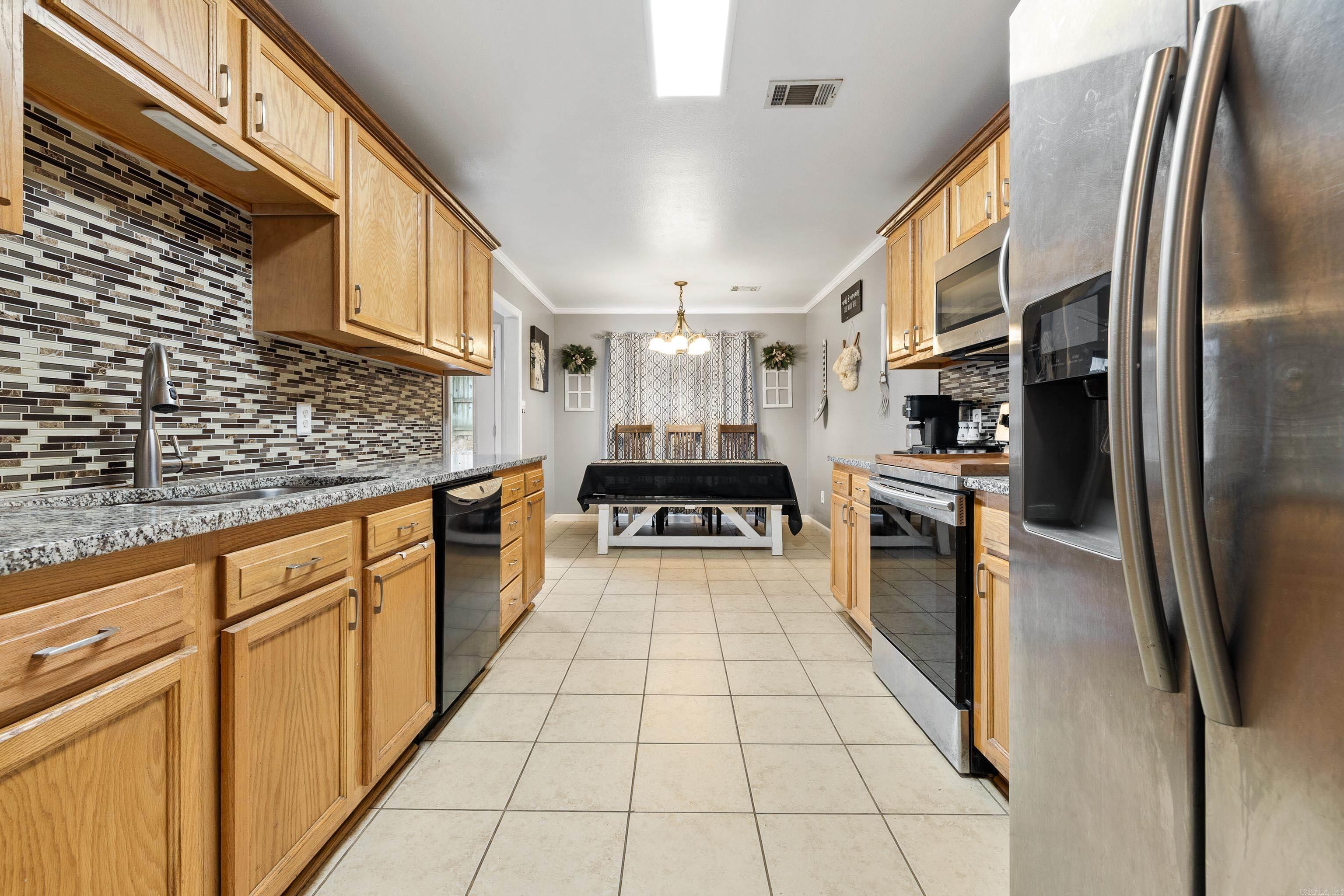 MEADOW CREEK - Residential