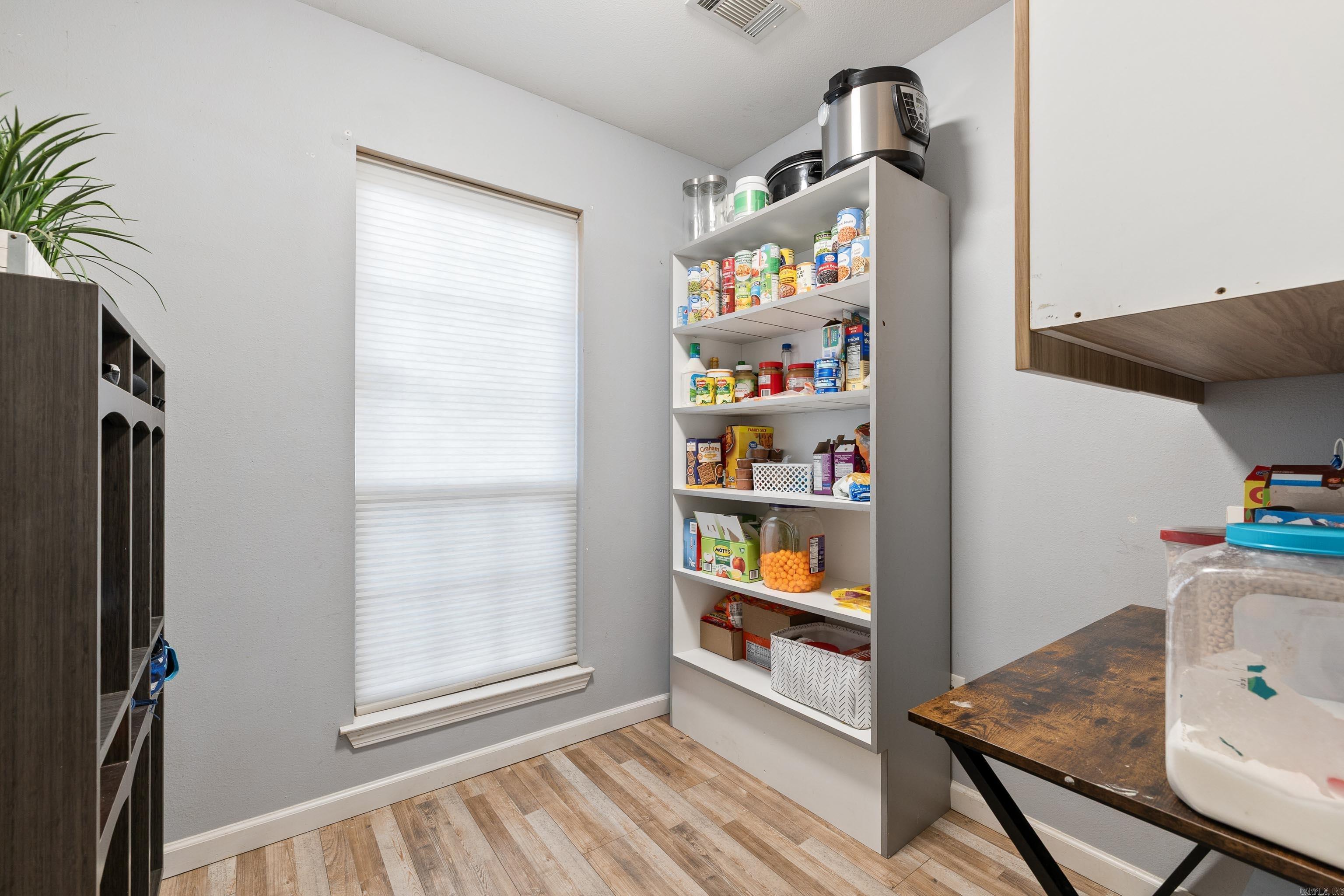 MEADOW CREEK - Residential