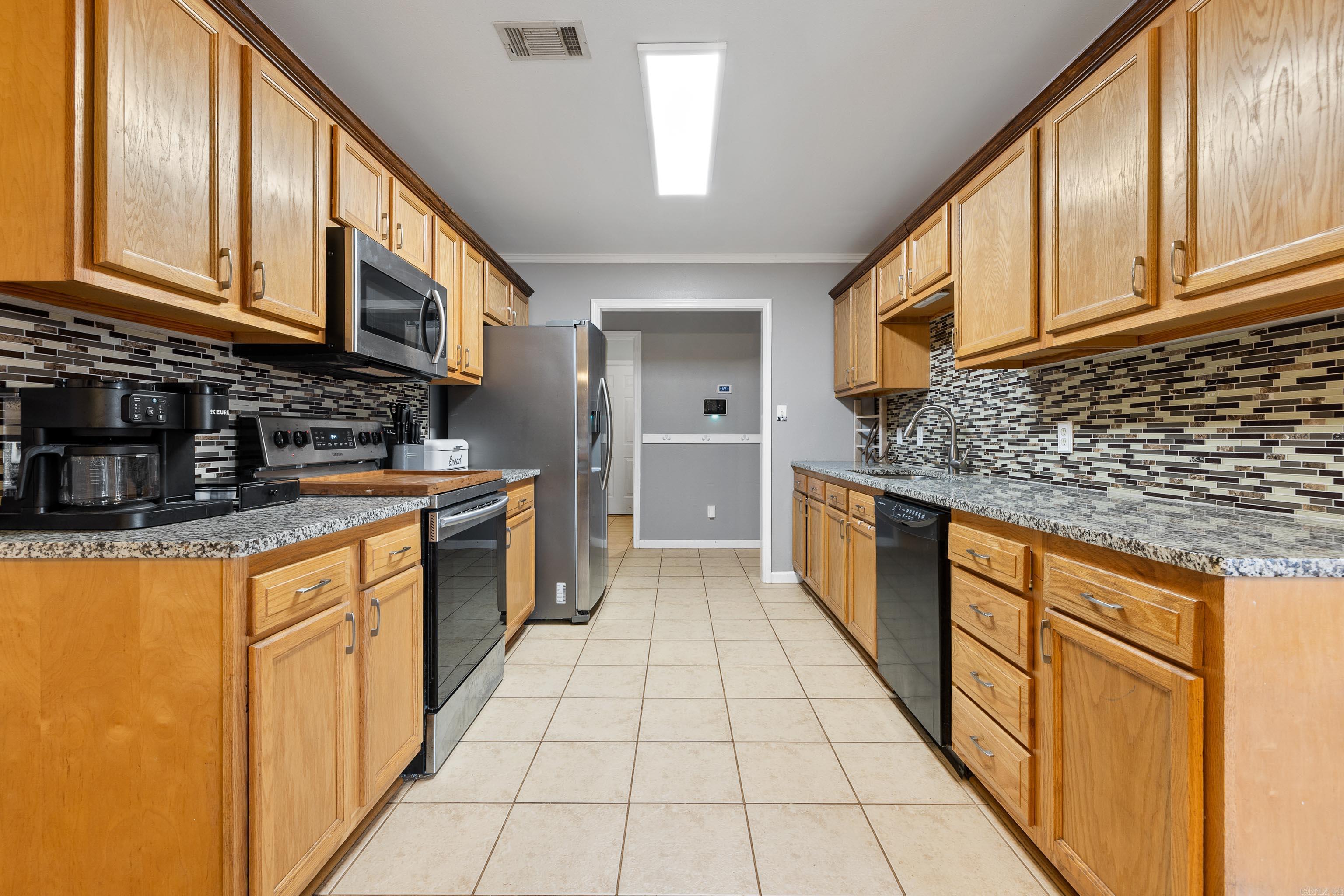 MEADOW CREEK - Residential