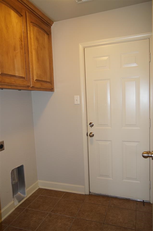 HURRICANE HILLS - Residential