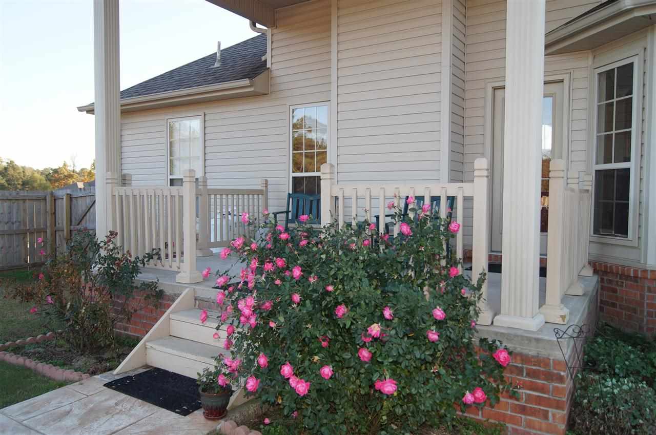 HURRICANE HILLS - Residential