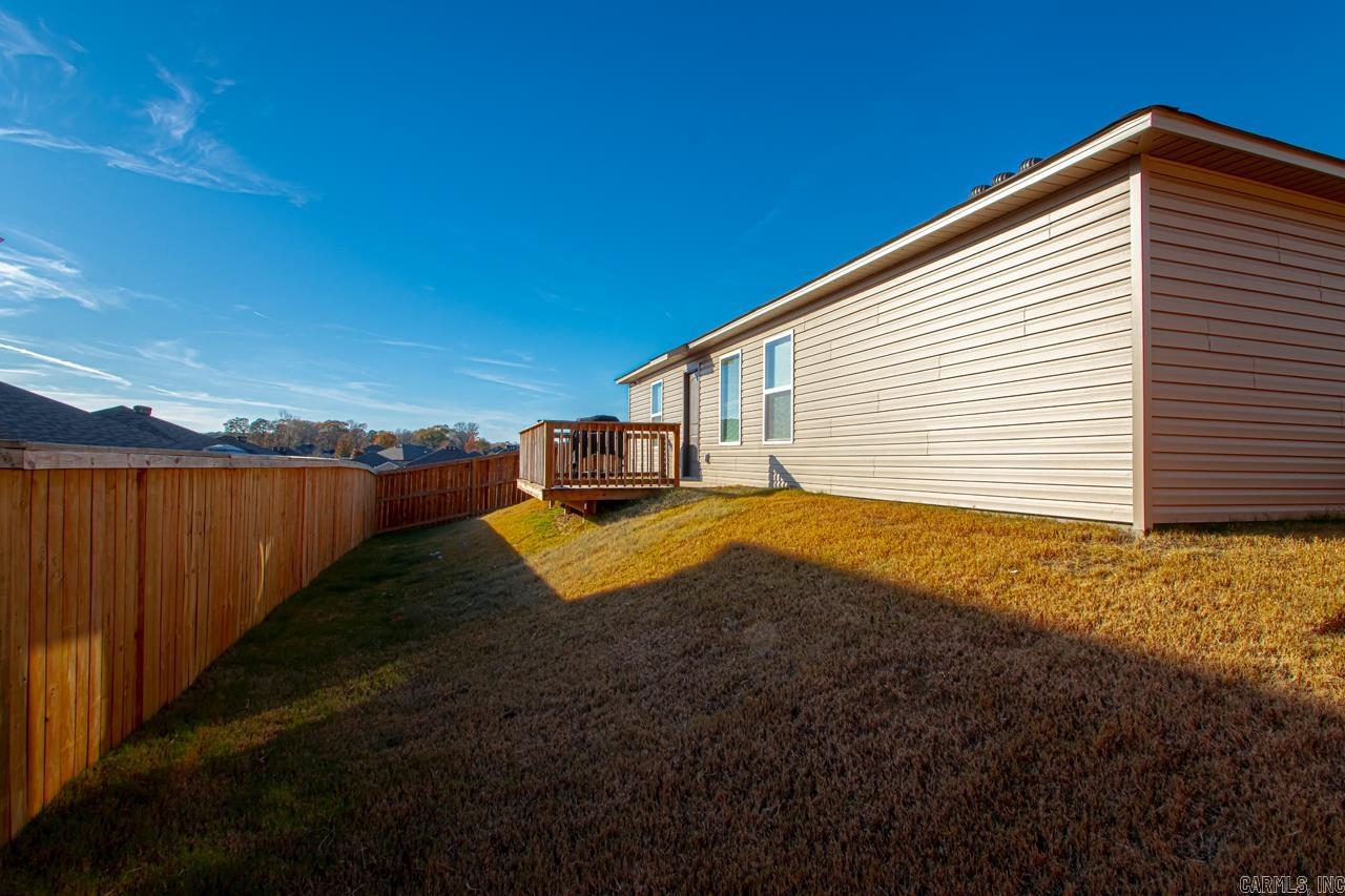 HILLDALE CROSSING - Residential