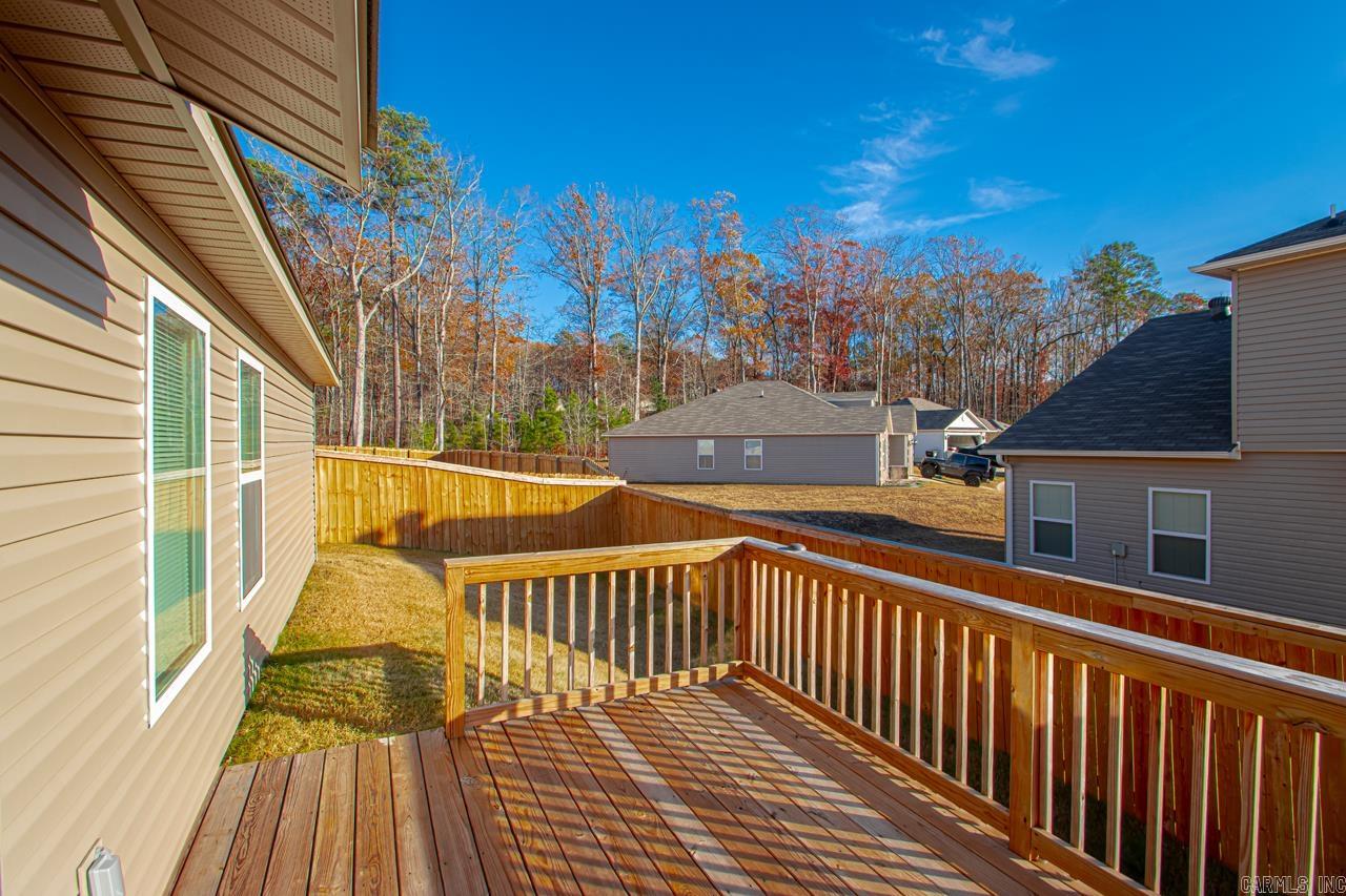 HILLDALE CROSSING - Residential