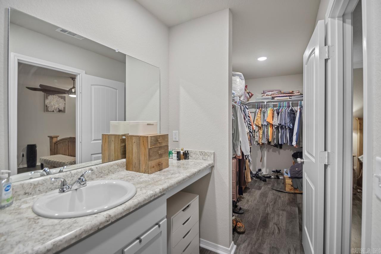 HILLDALE CROSSING - Residential