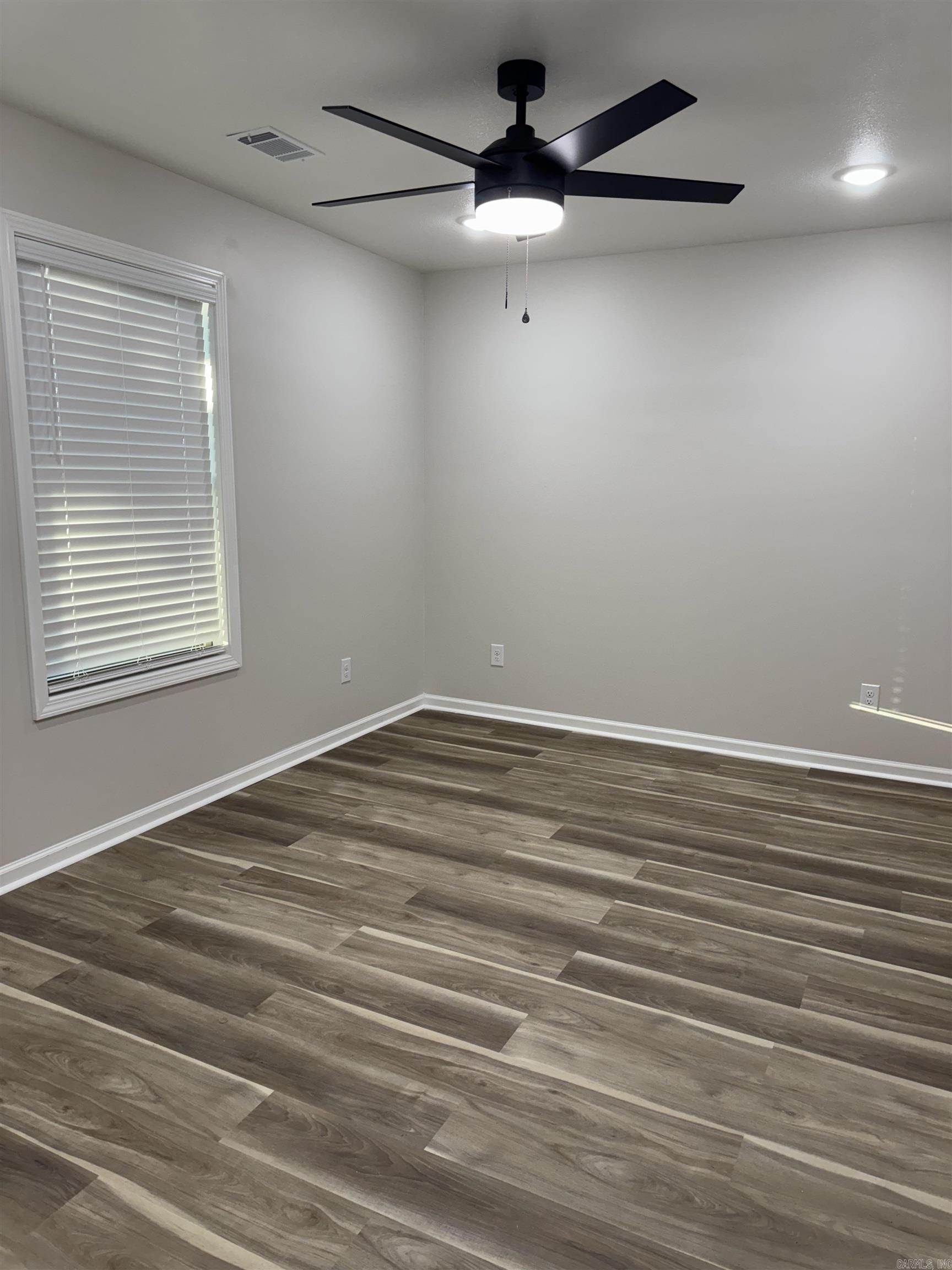 HILLVIEW ACRES - Residential