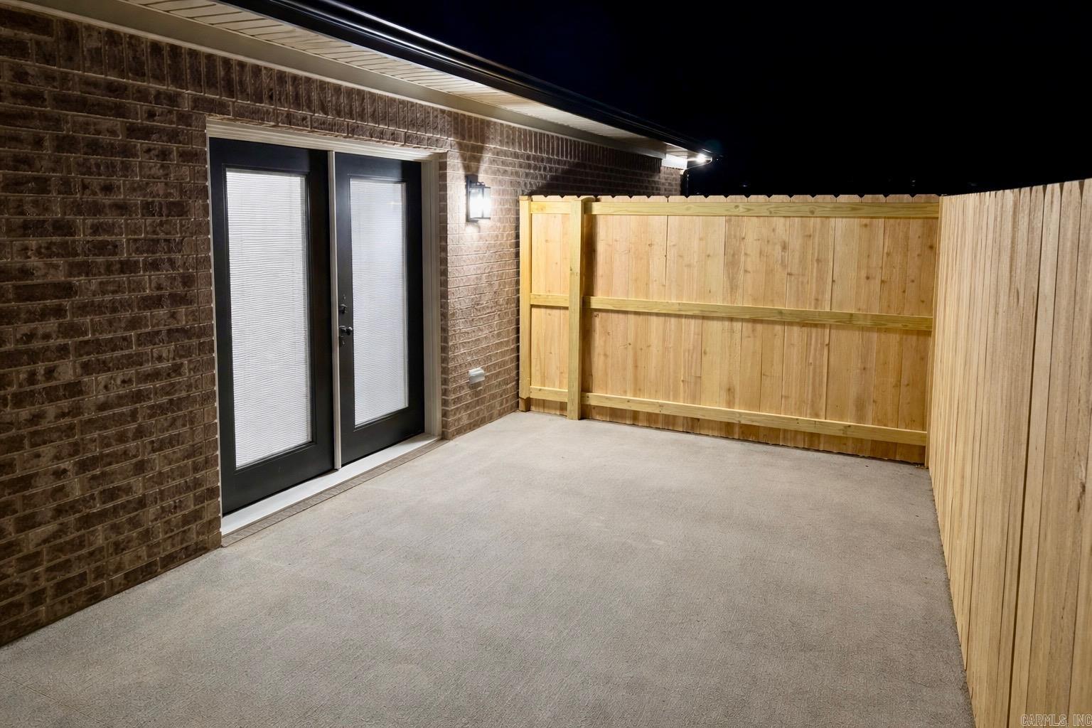 HILLVIEW ACRES - Residential