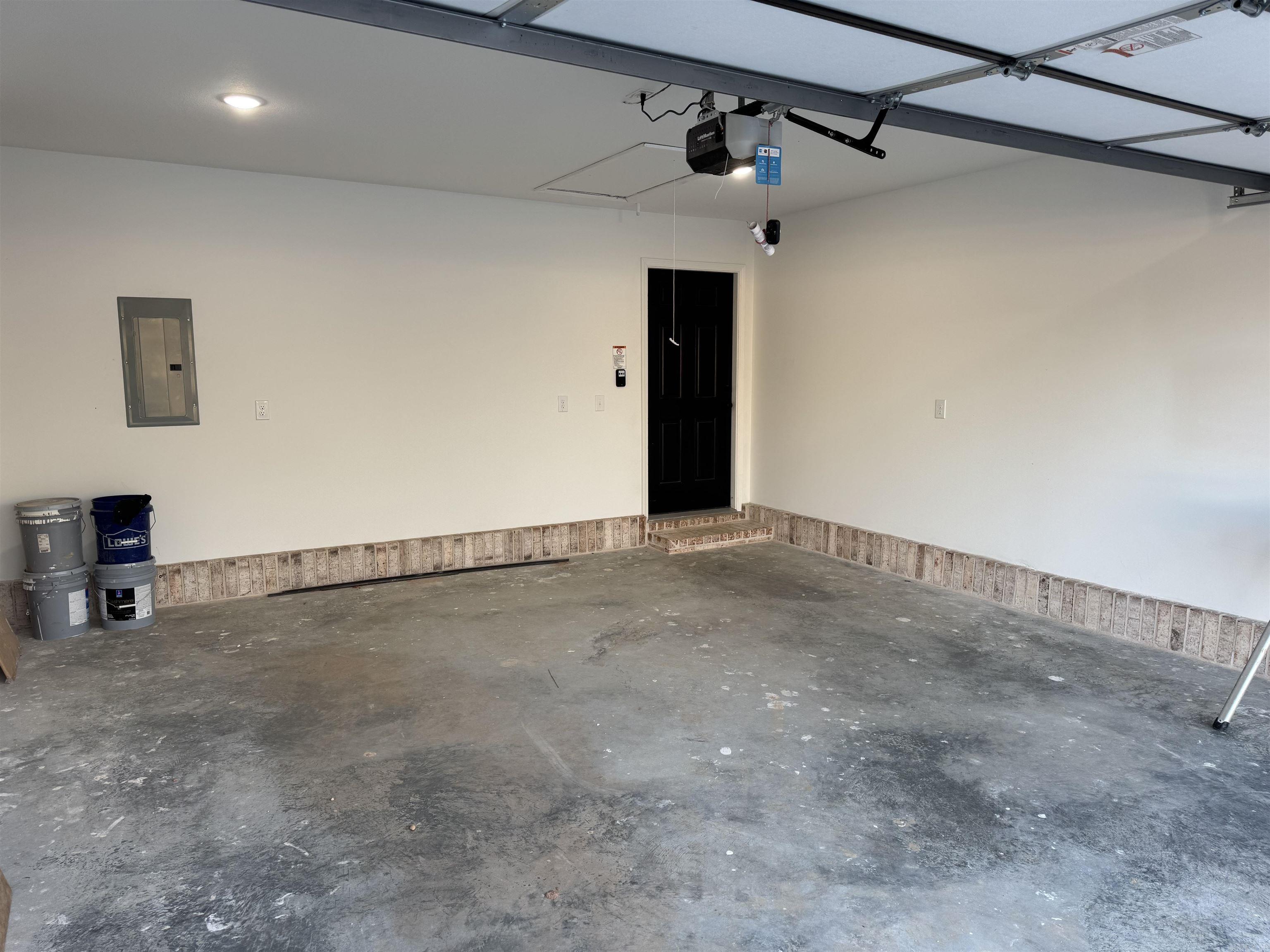 HILLVIEW ACRES - Residential