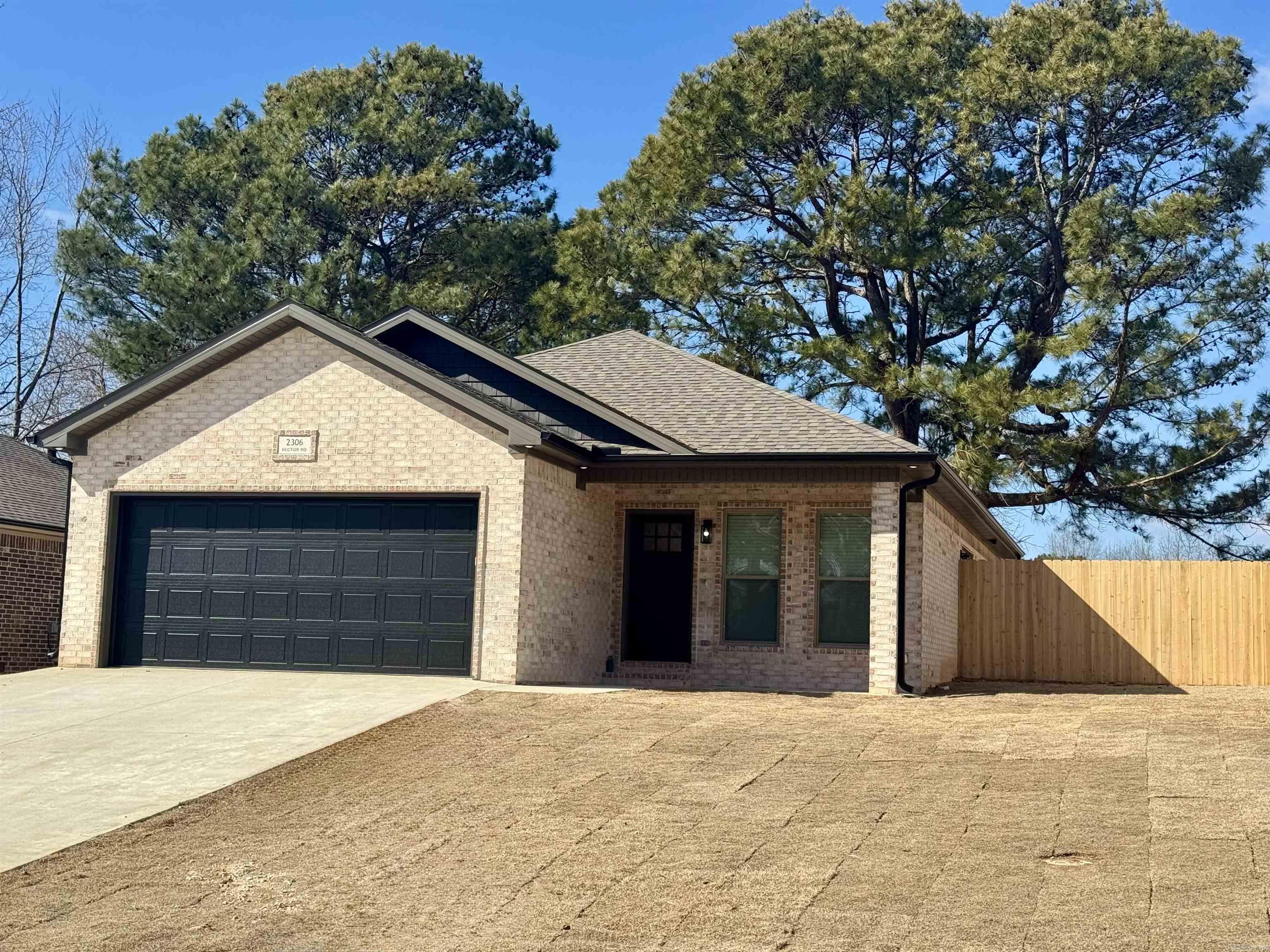 HILLVIEW ACRES - Residential