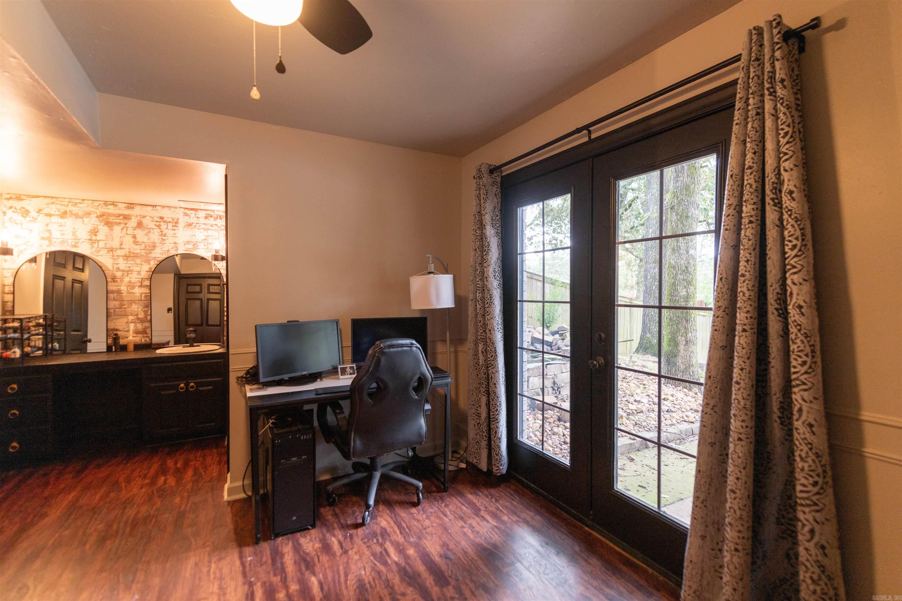 WINDSOR VALLEY ADDN - Residential