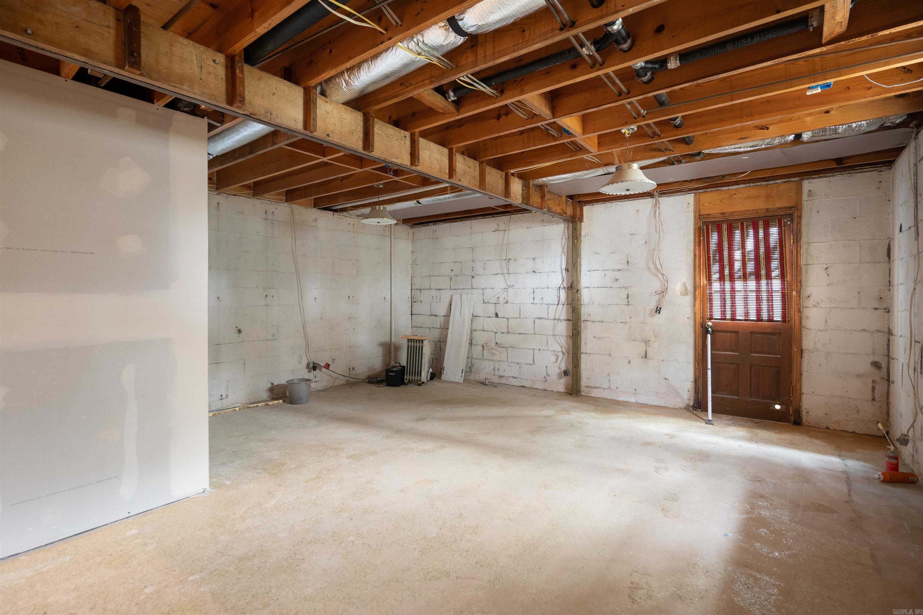 Parkers Woodland Hills 5 - Residential