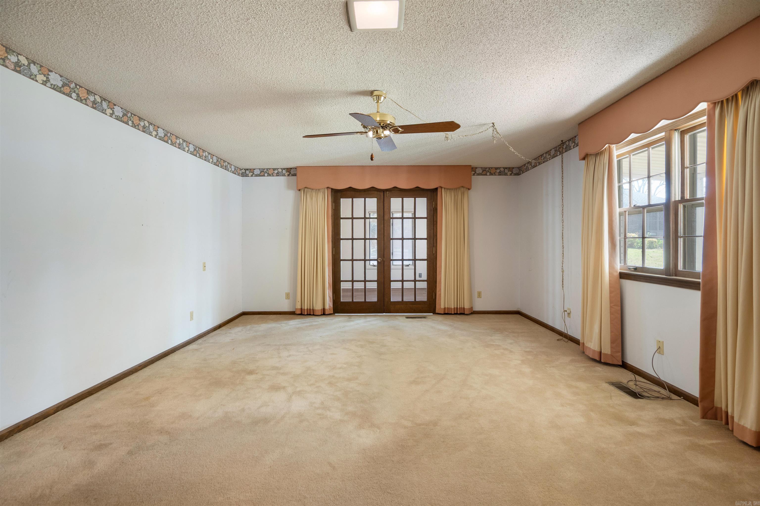 Parkers Woodland Hills 5 - Residential