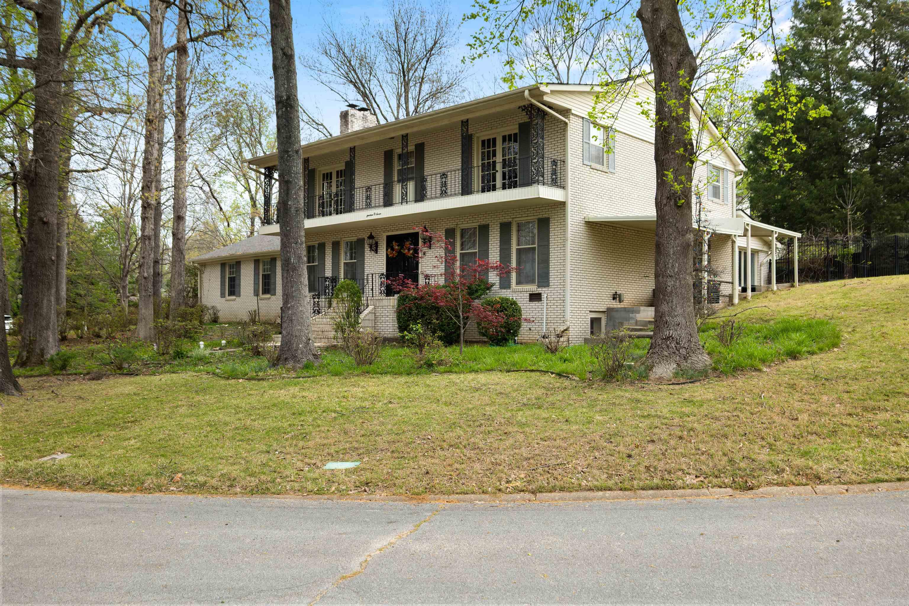 Parkers Woodland Hills 5 - Residential