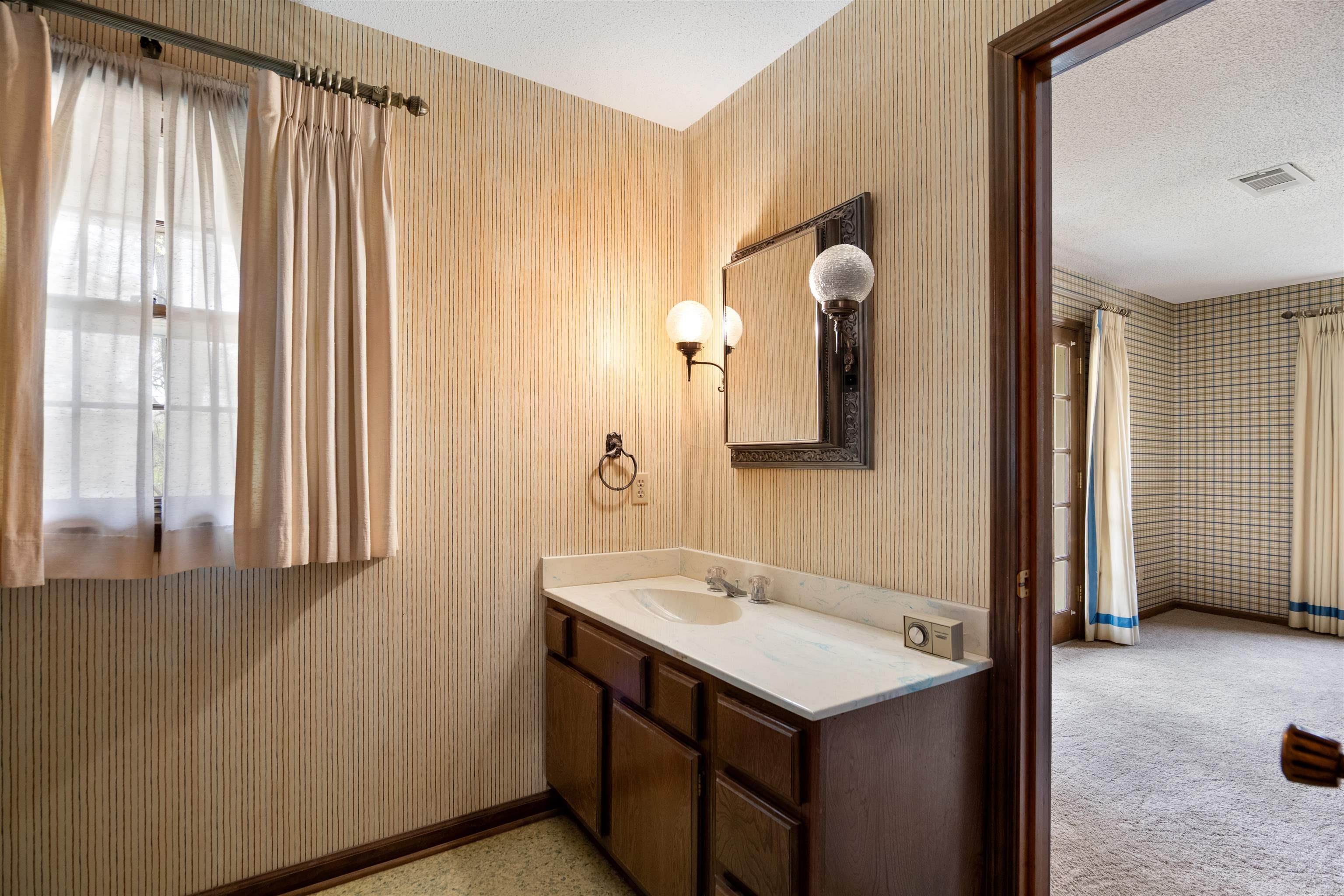 Parkers Woodland Hills 5 - Residential