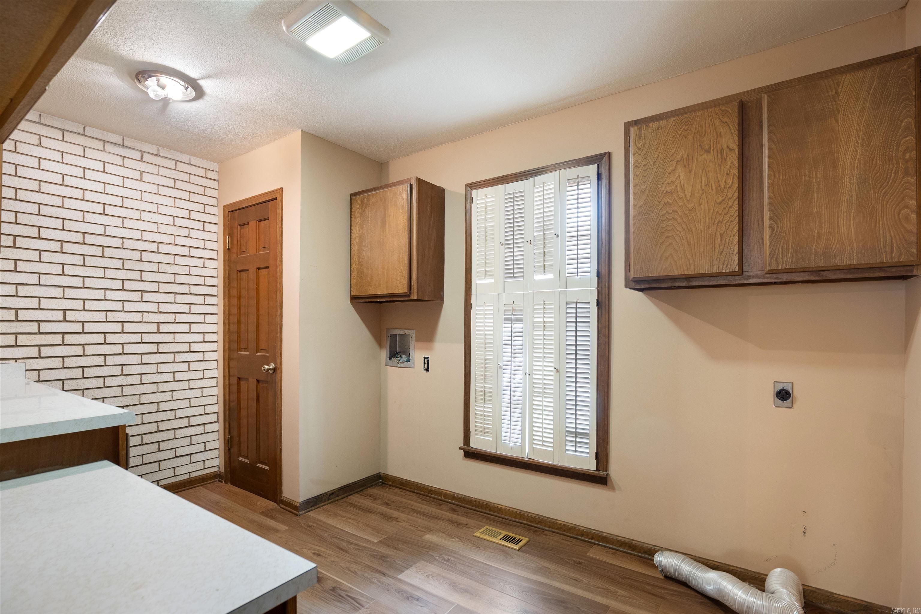 Parkers Woodland Hills 5 - Residential