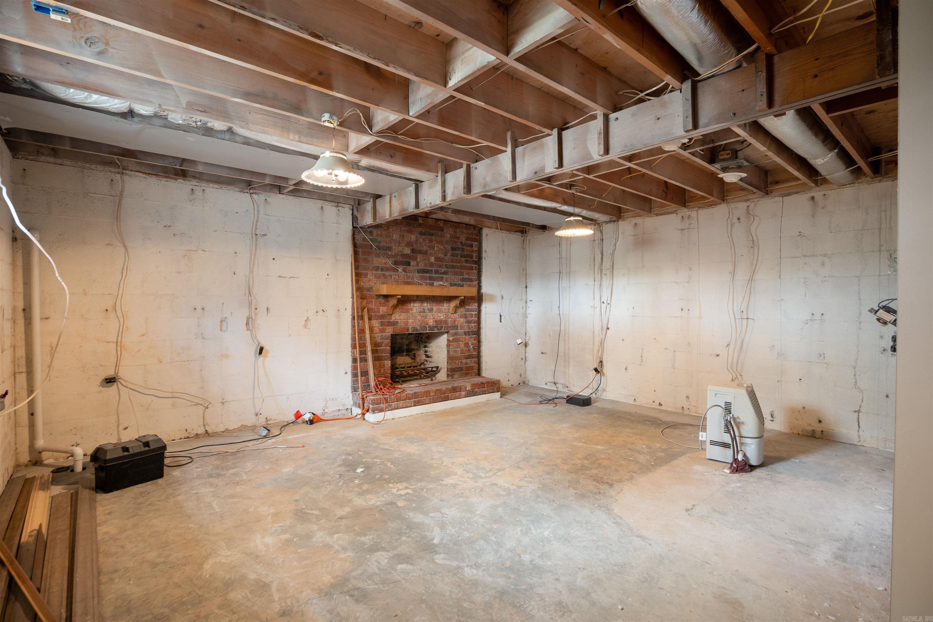 Parkers Woodland Hills 5 - Residential