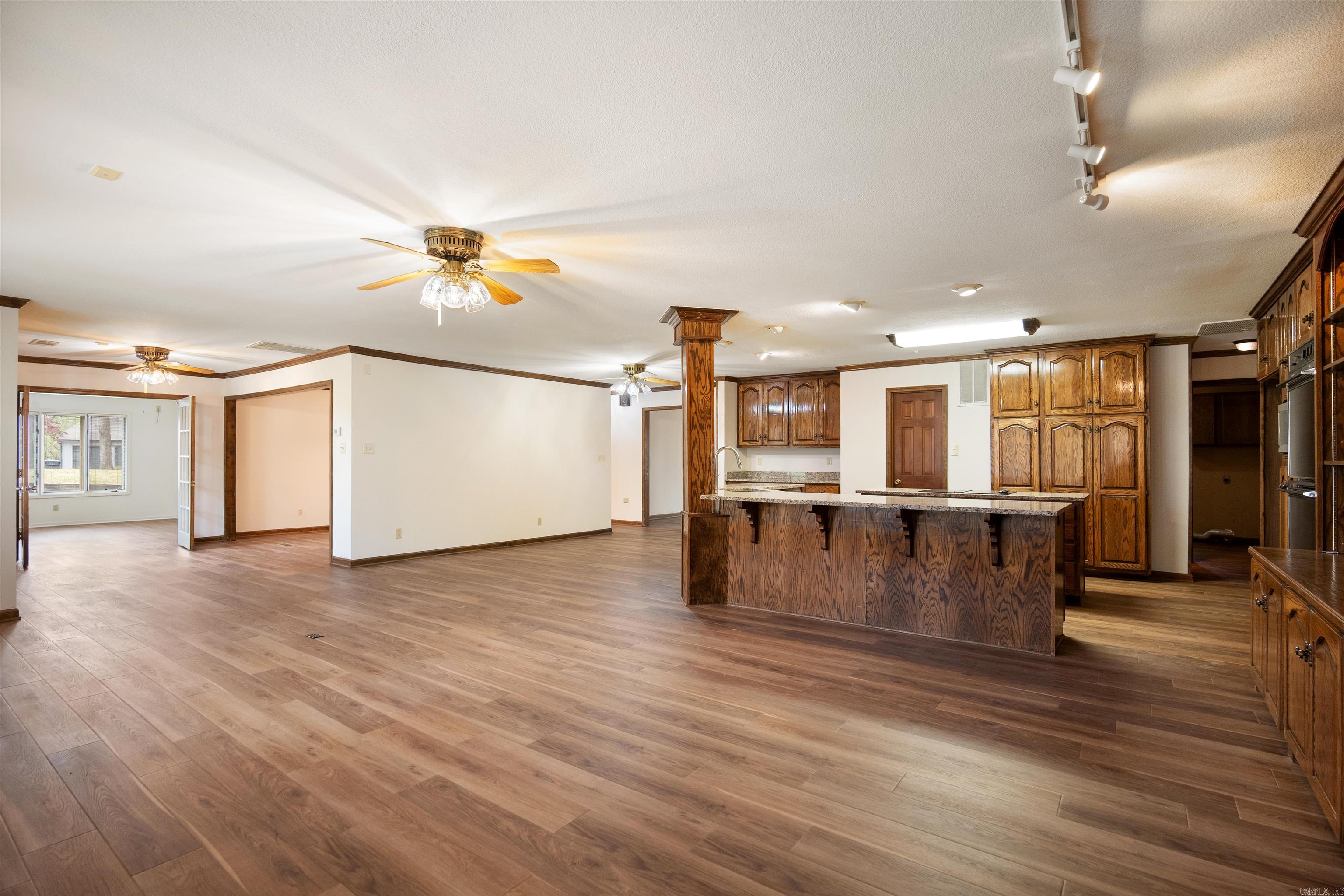 Parkers Woodland Hills 5 - Residential