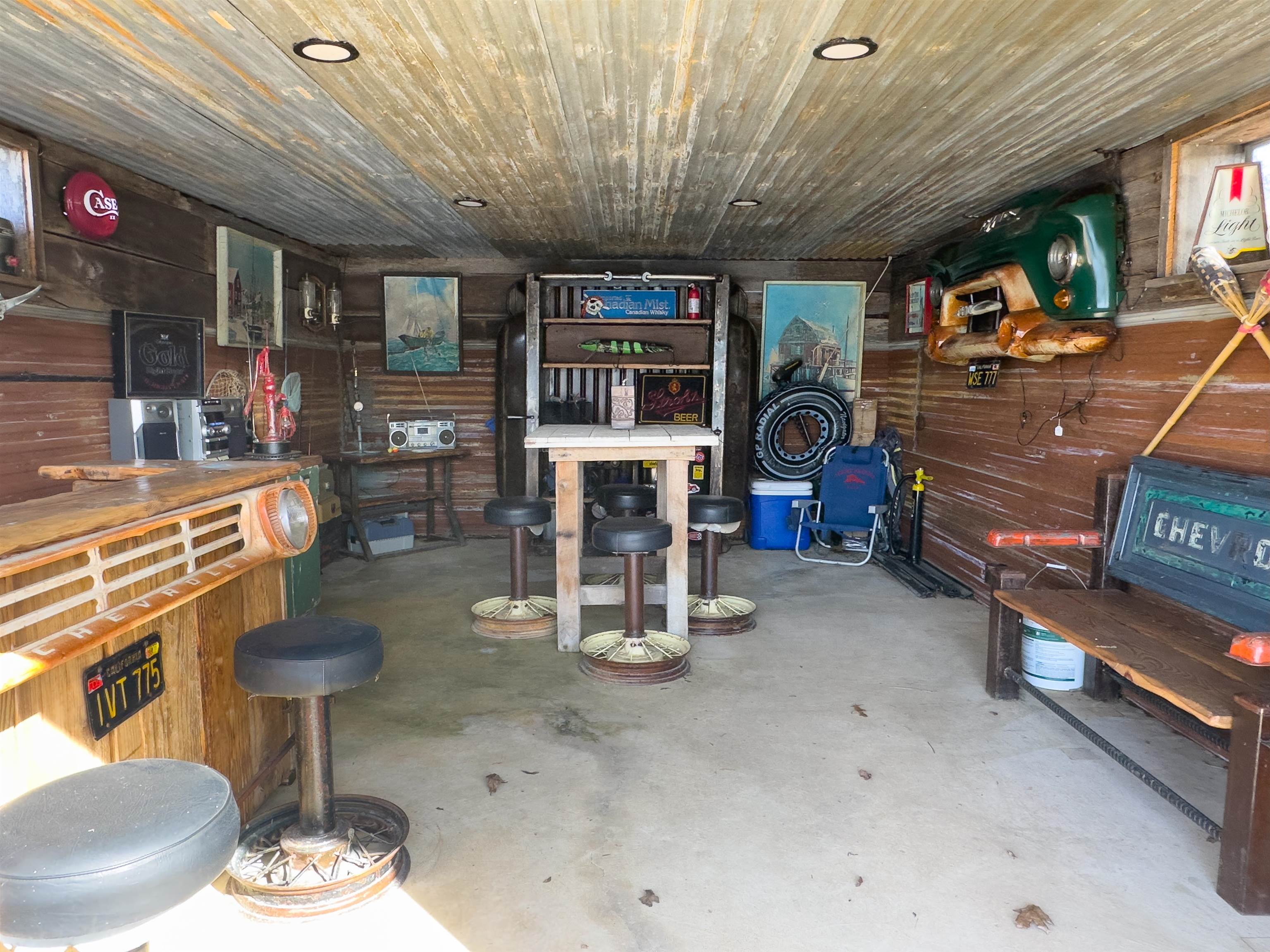 EMERALD COVE - Residential