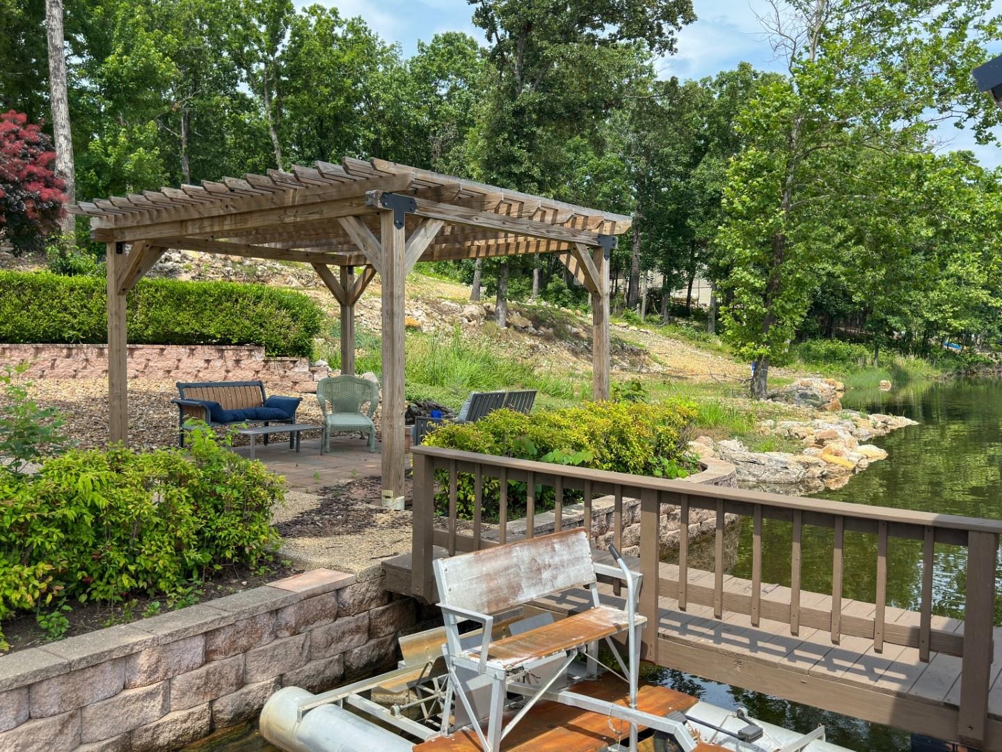 EMERALD COVE - Residential