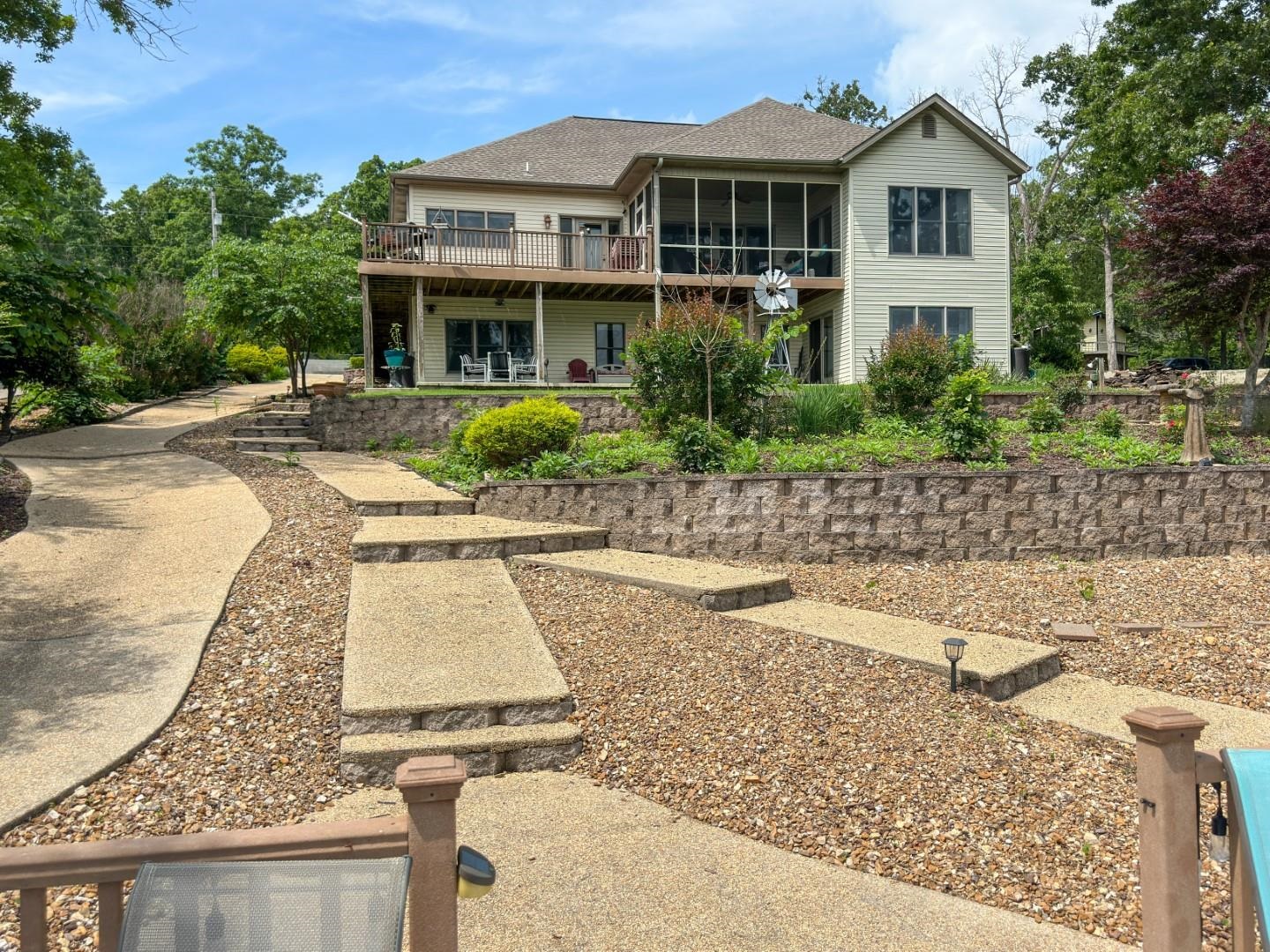 EMERALD COVE - Residential