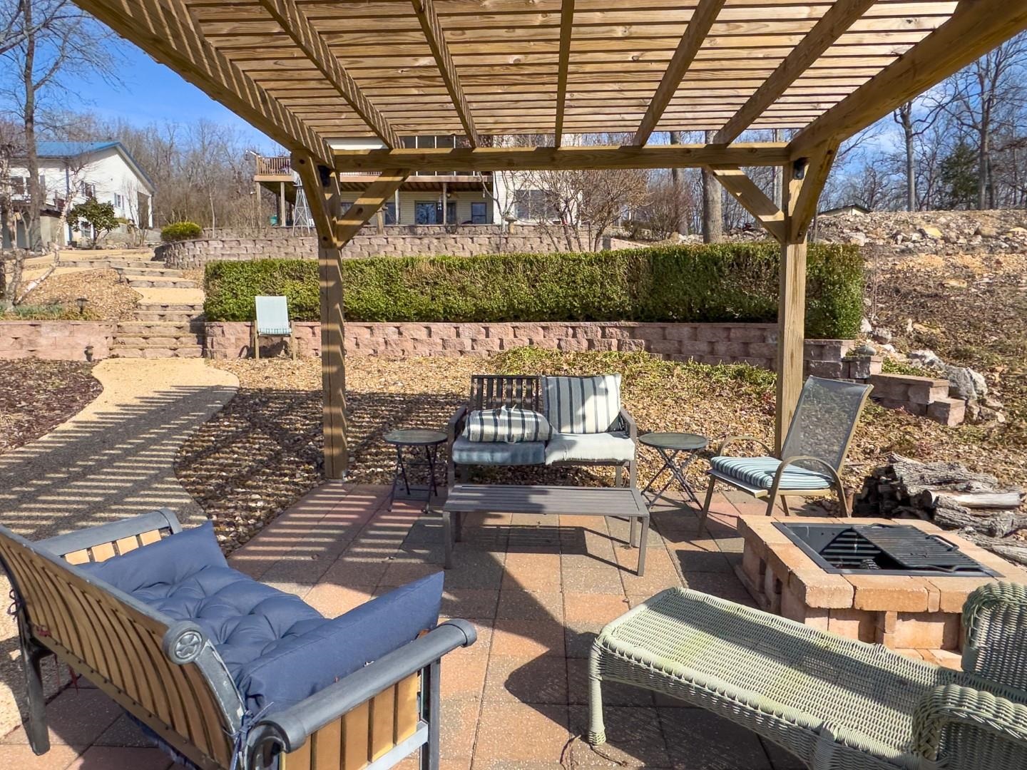 EMERALD COVE - Residential