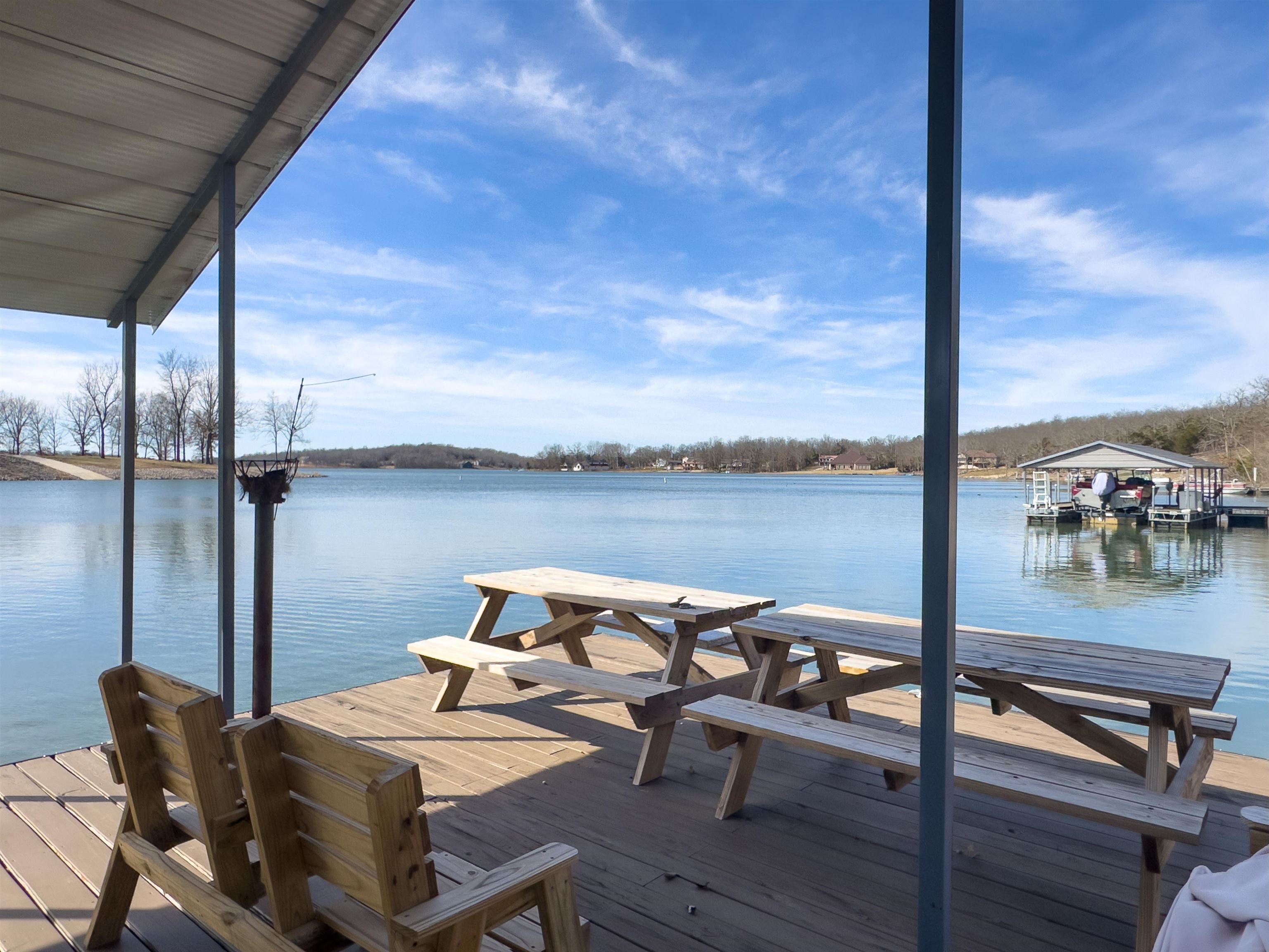 EMERALD COVE - Residential