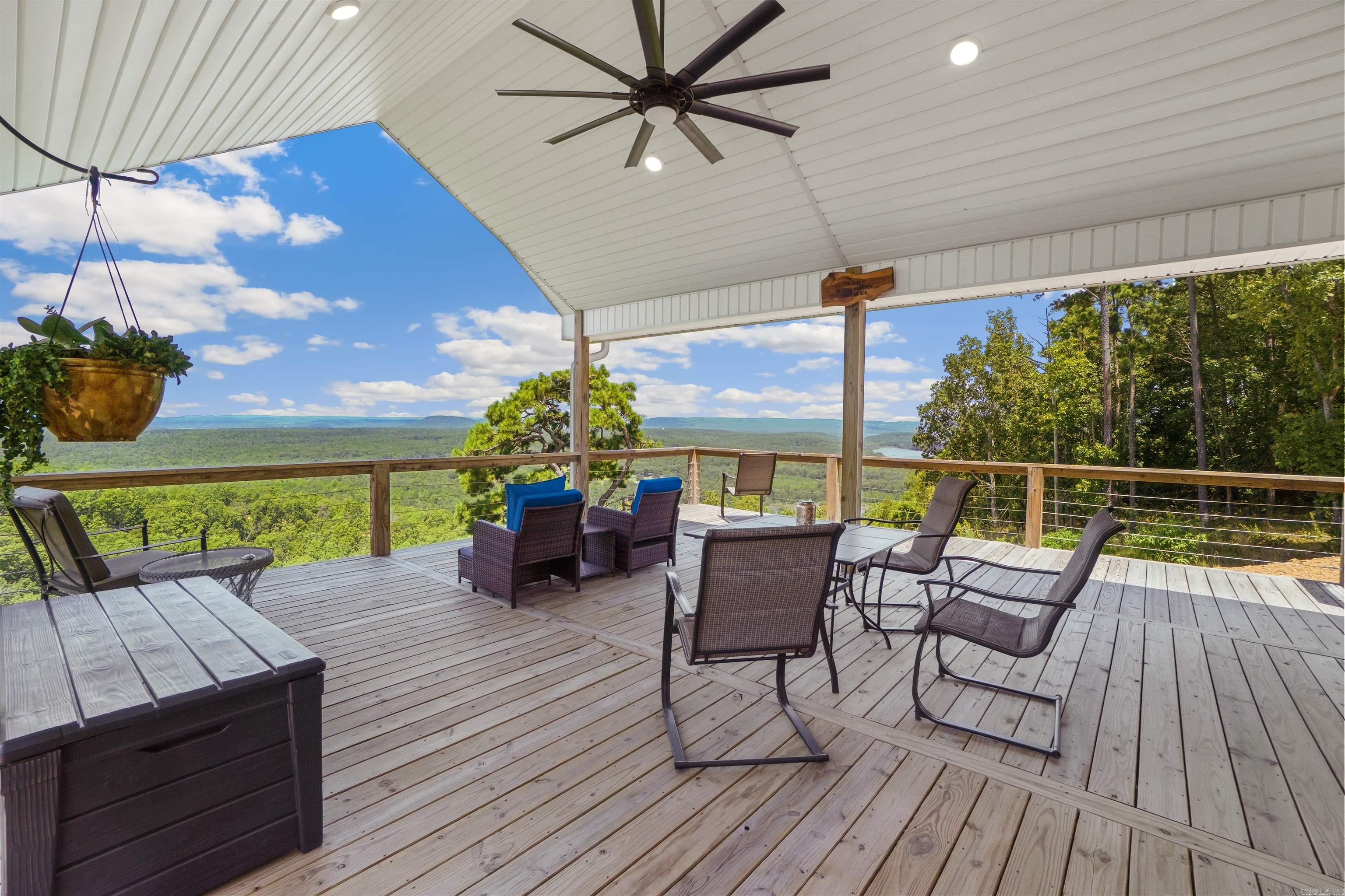 SOUTHWEST SHORES - Residential