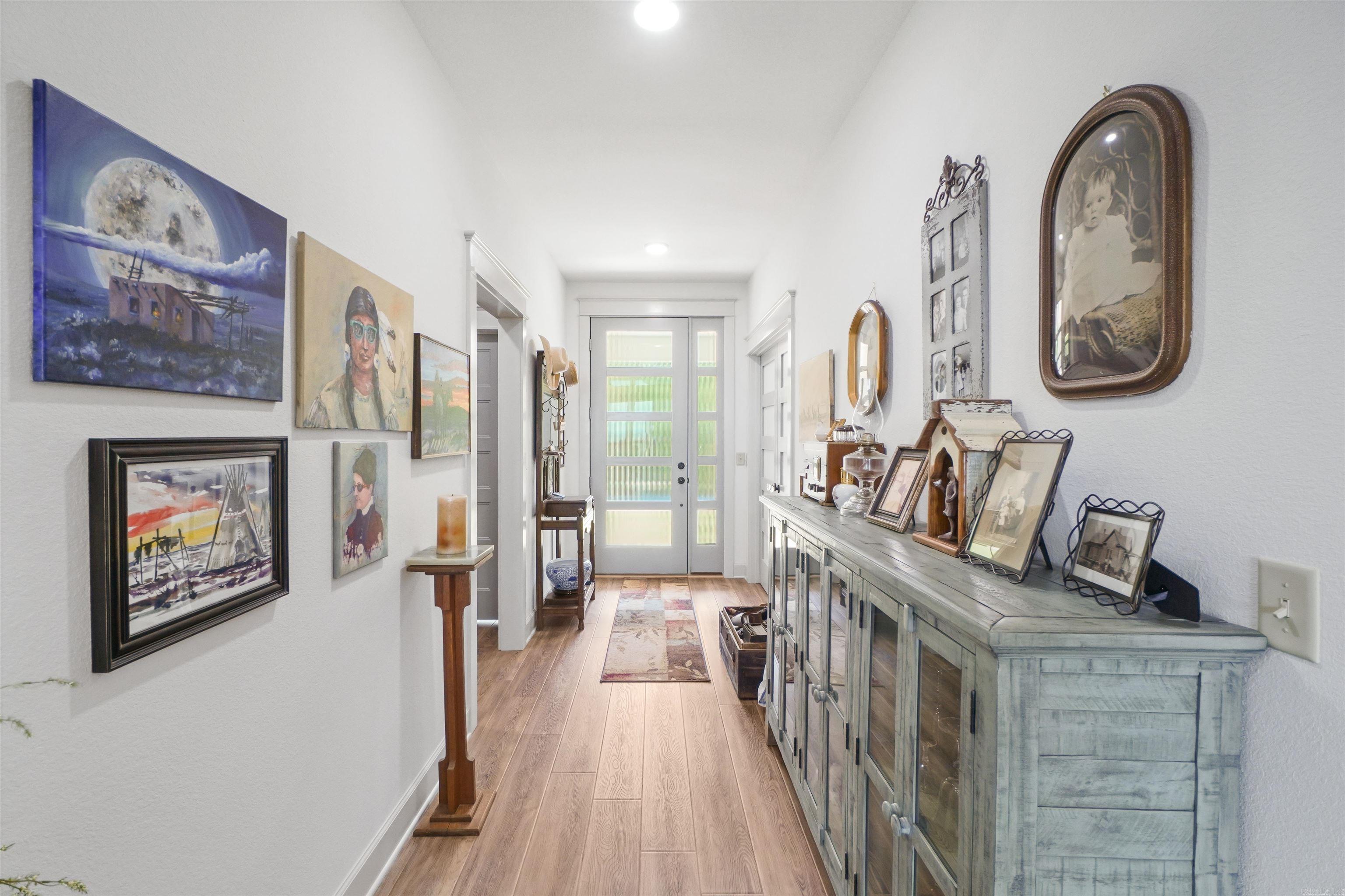 SOUTHWEST SHORES - Residential