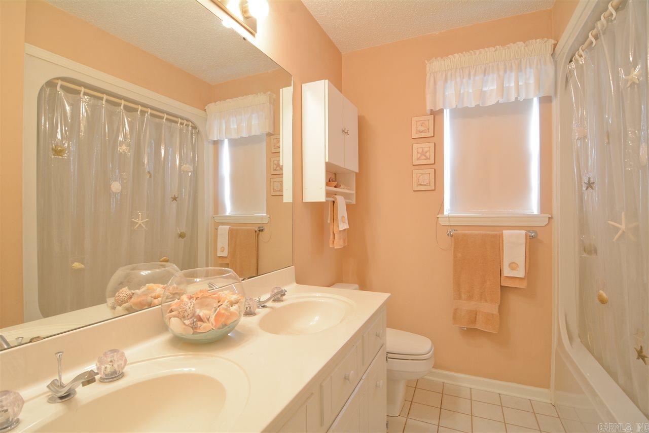 Oak Brooke - Residential