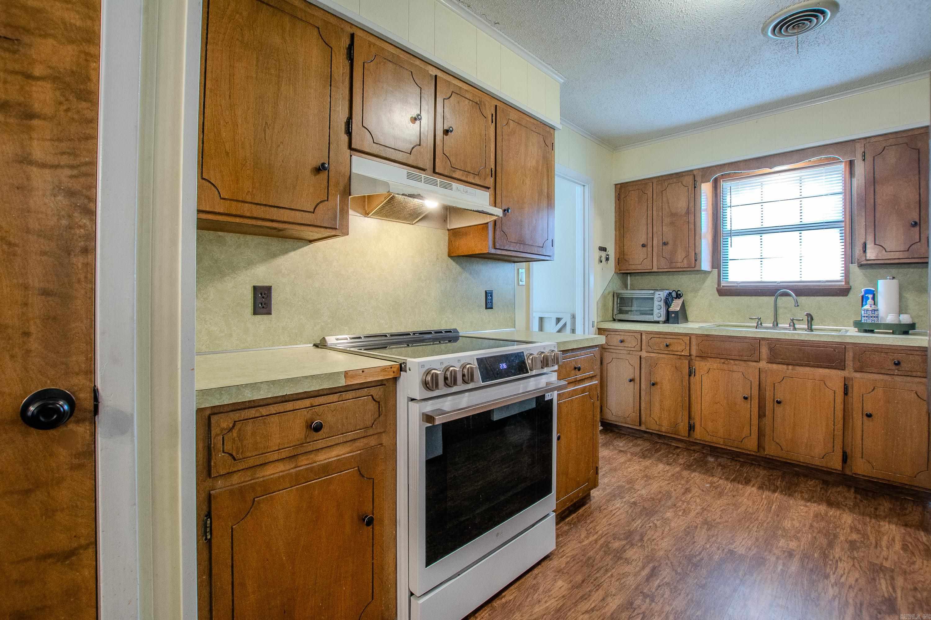 VALLEY PINES - Residential