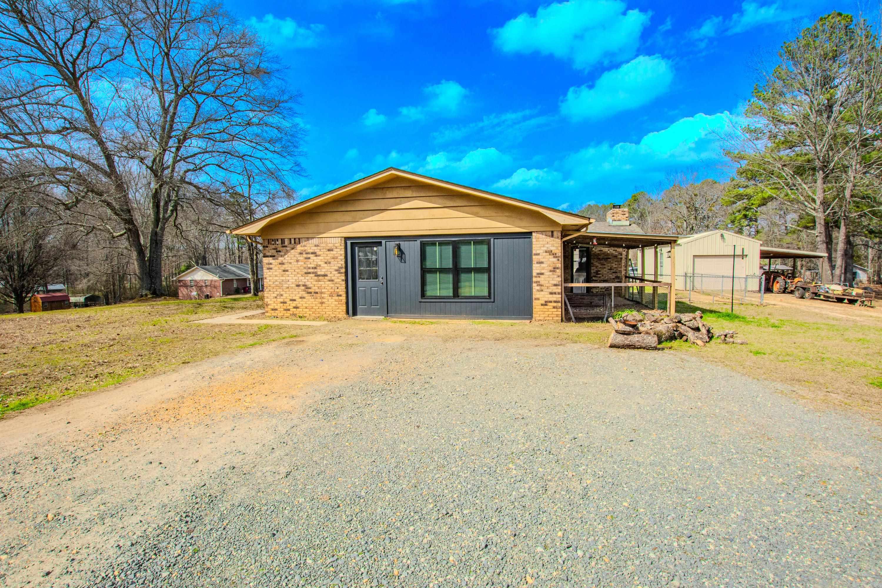 VALLEY PINES - Residential