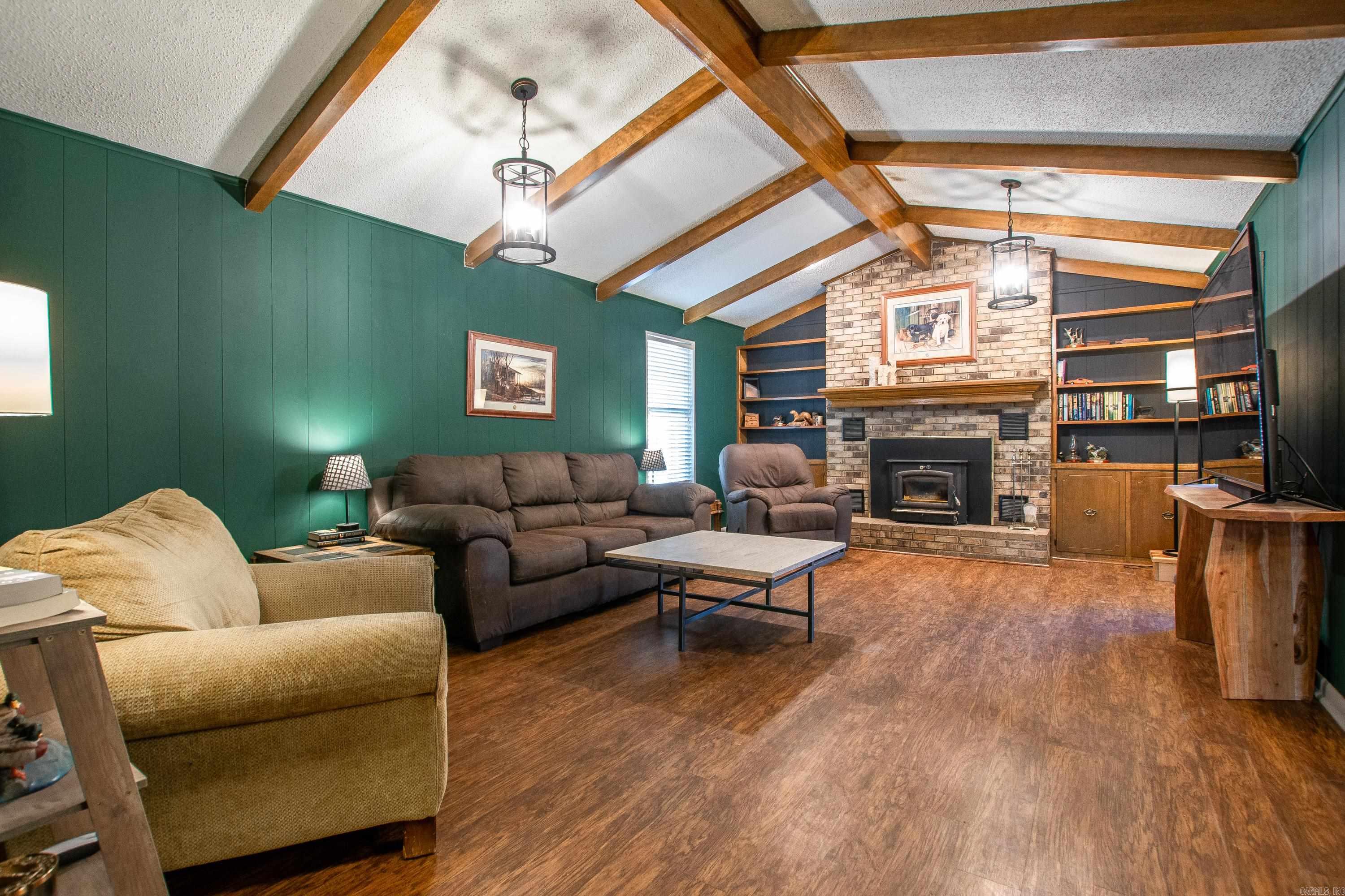 VALLEY PINES - Residential