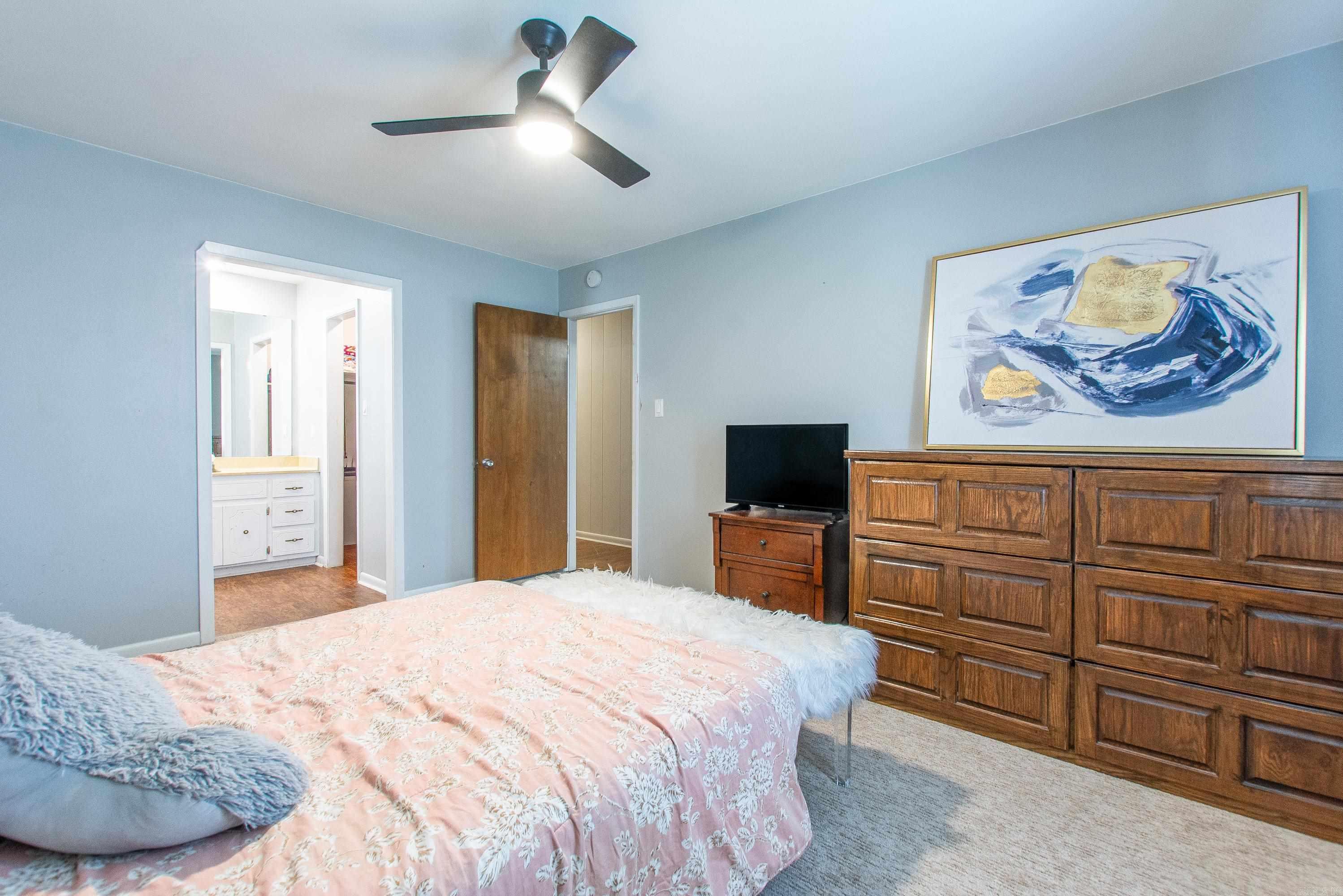 VALLEY PINES - Residential