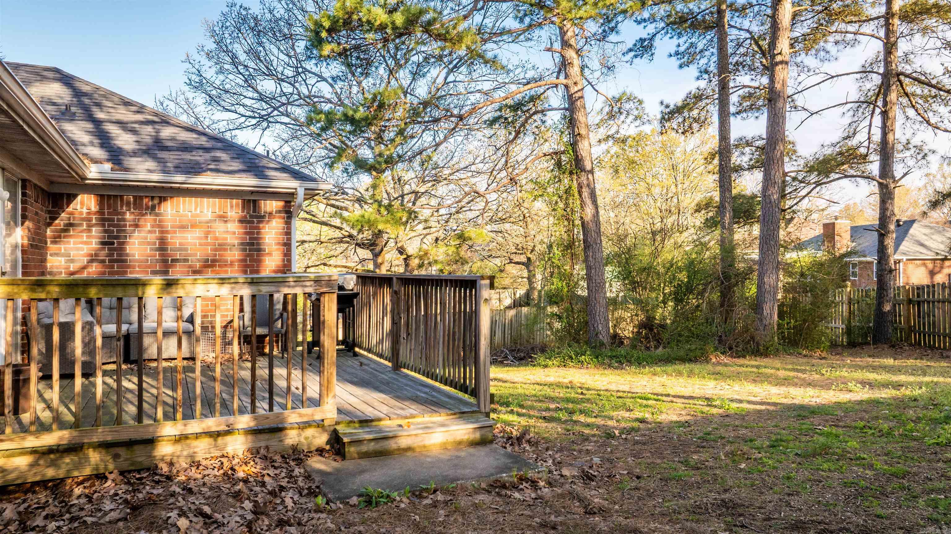 DIAMOND POINTE - Residential