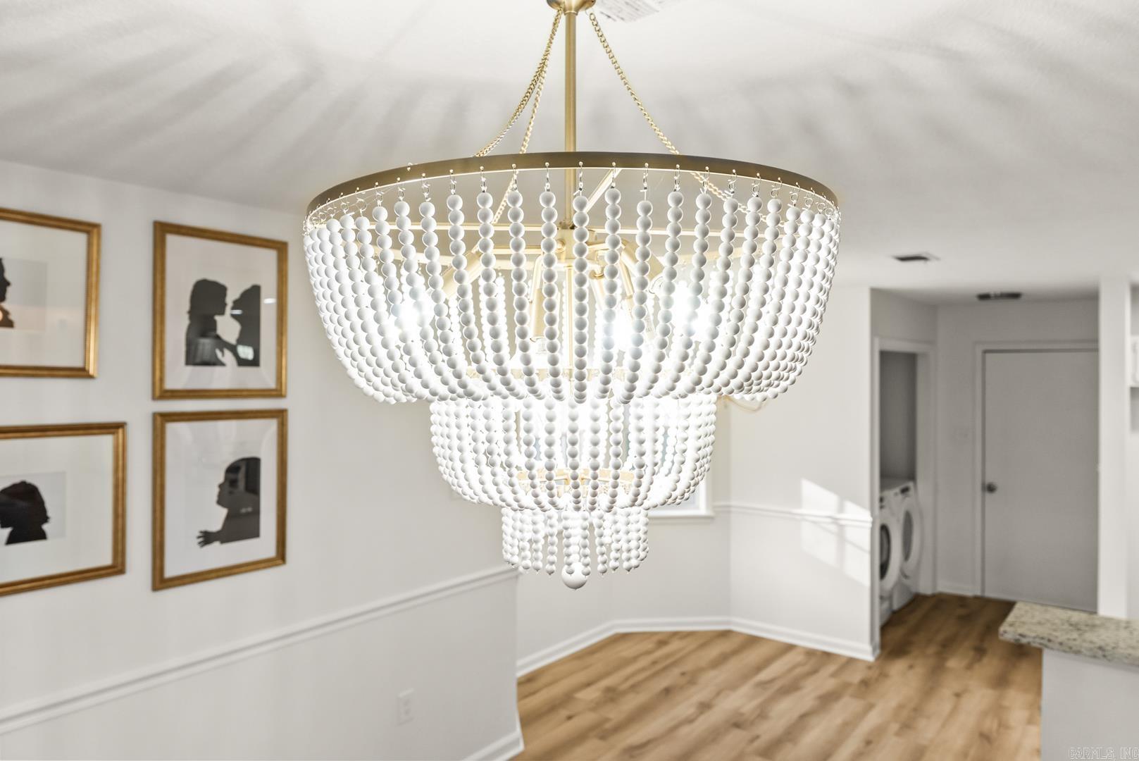 DIAMOND POINTE - Residential