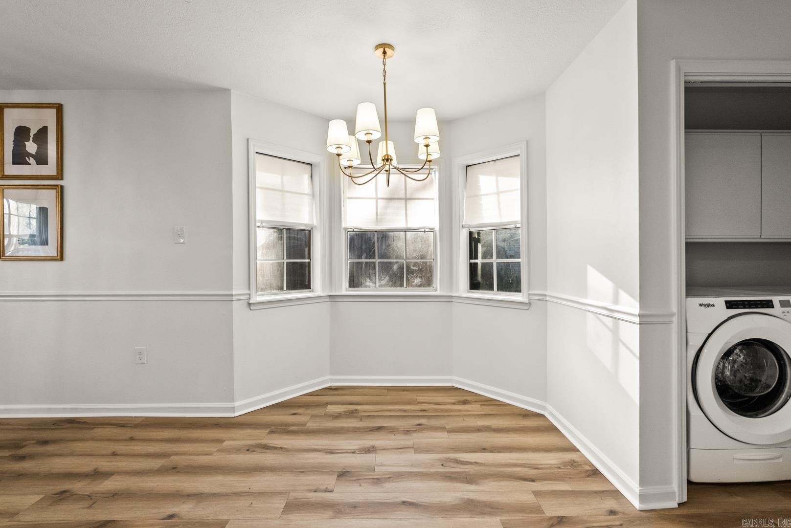 DIAMOND POINTE - Residential