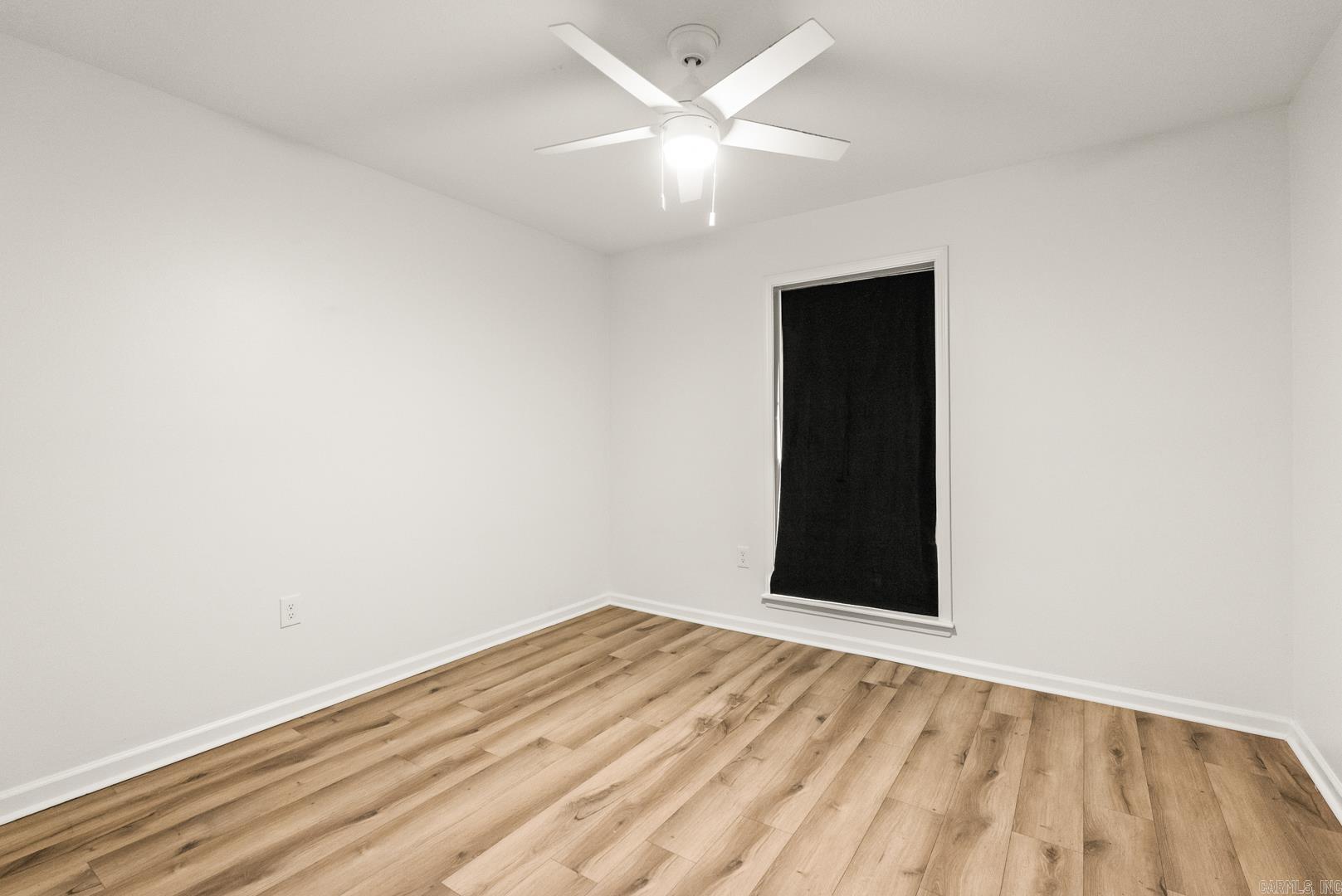 DIAMOND POINTE - Residential