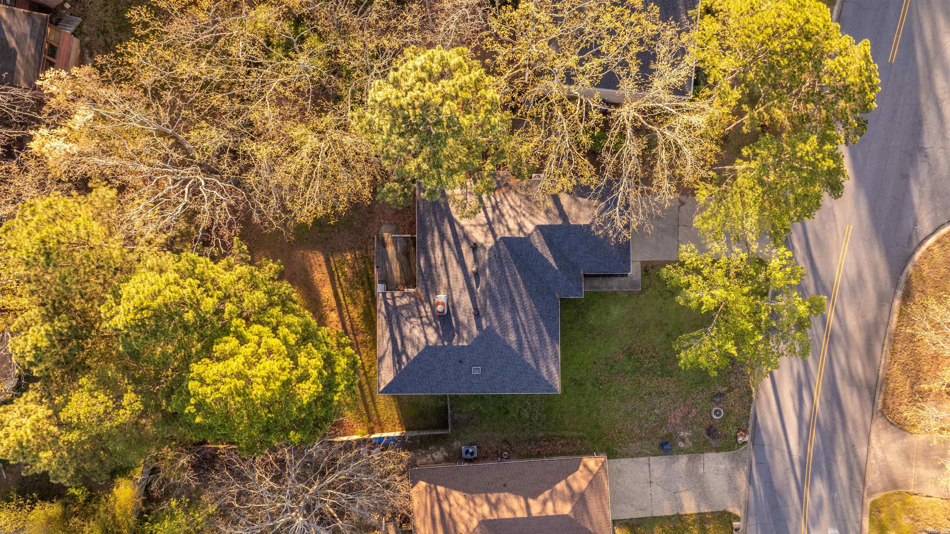 DIAMOND POINTE - Residential