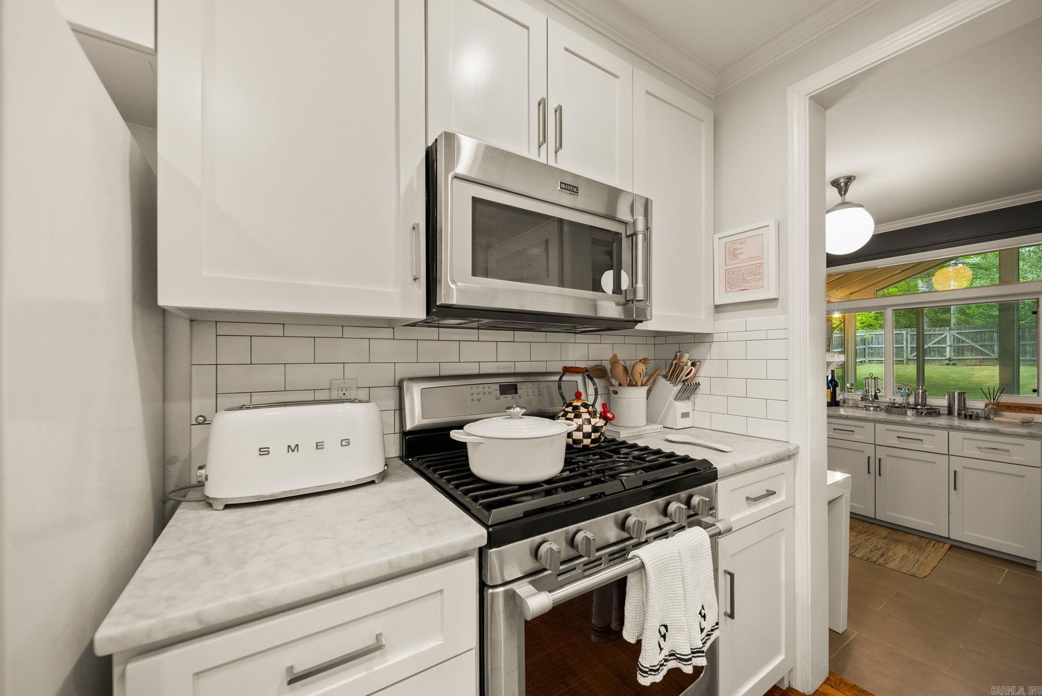 KINGWOOD PLACE - Residential