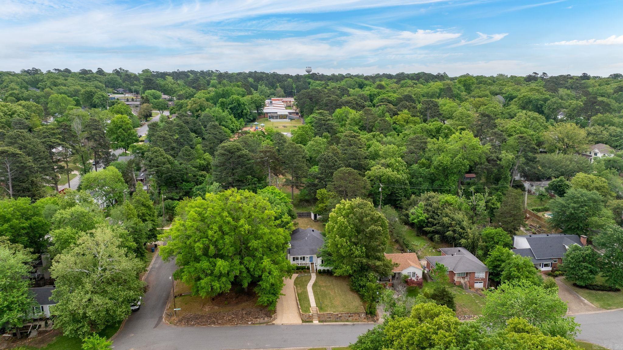 KINGWOOD PLACE - Residential