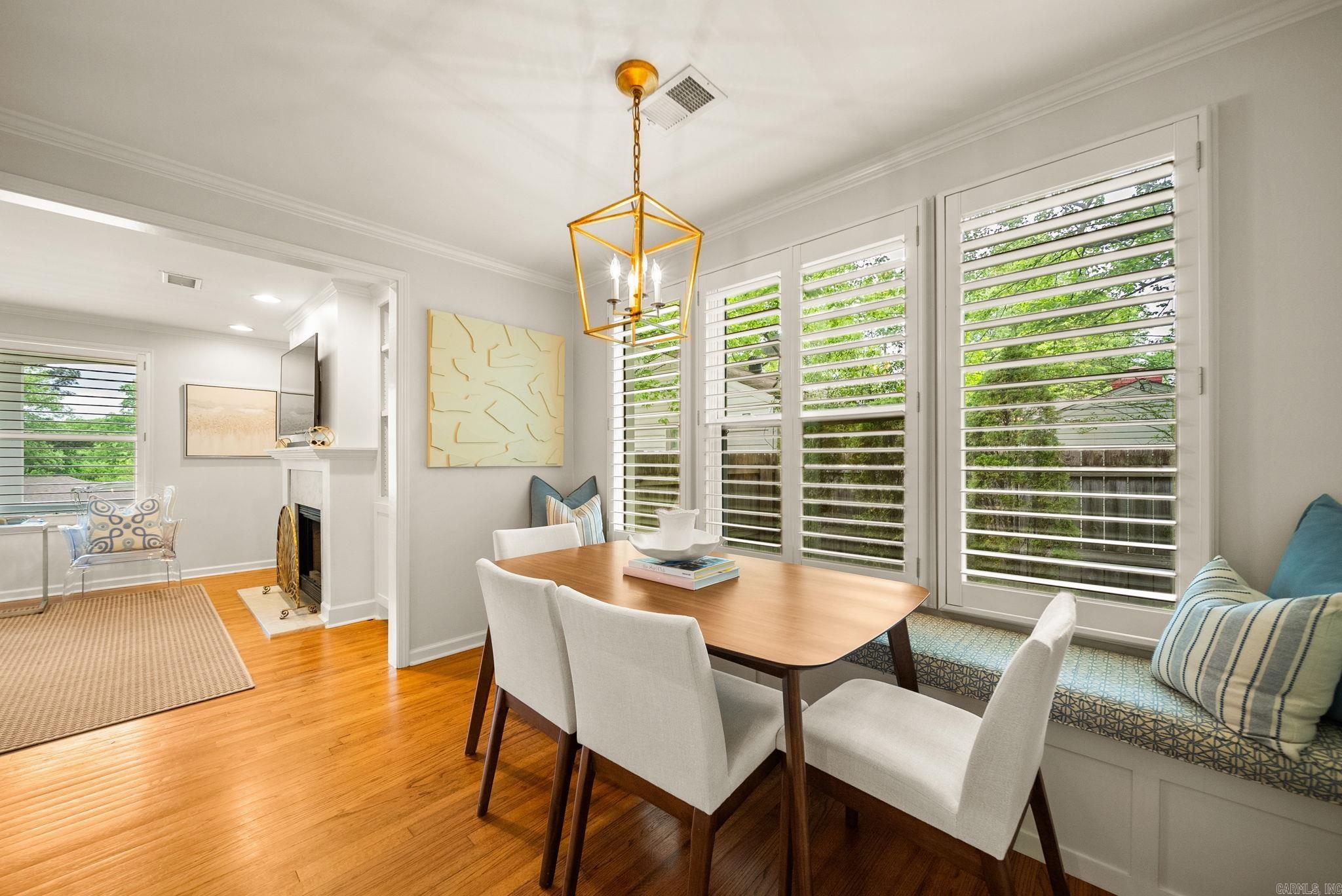 KINGWOOD PLACE - Residential