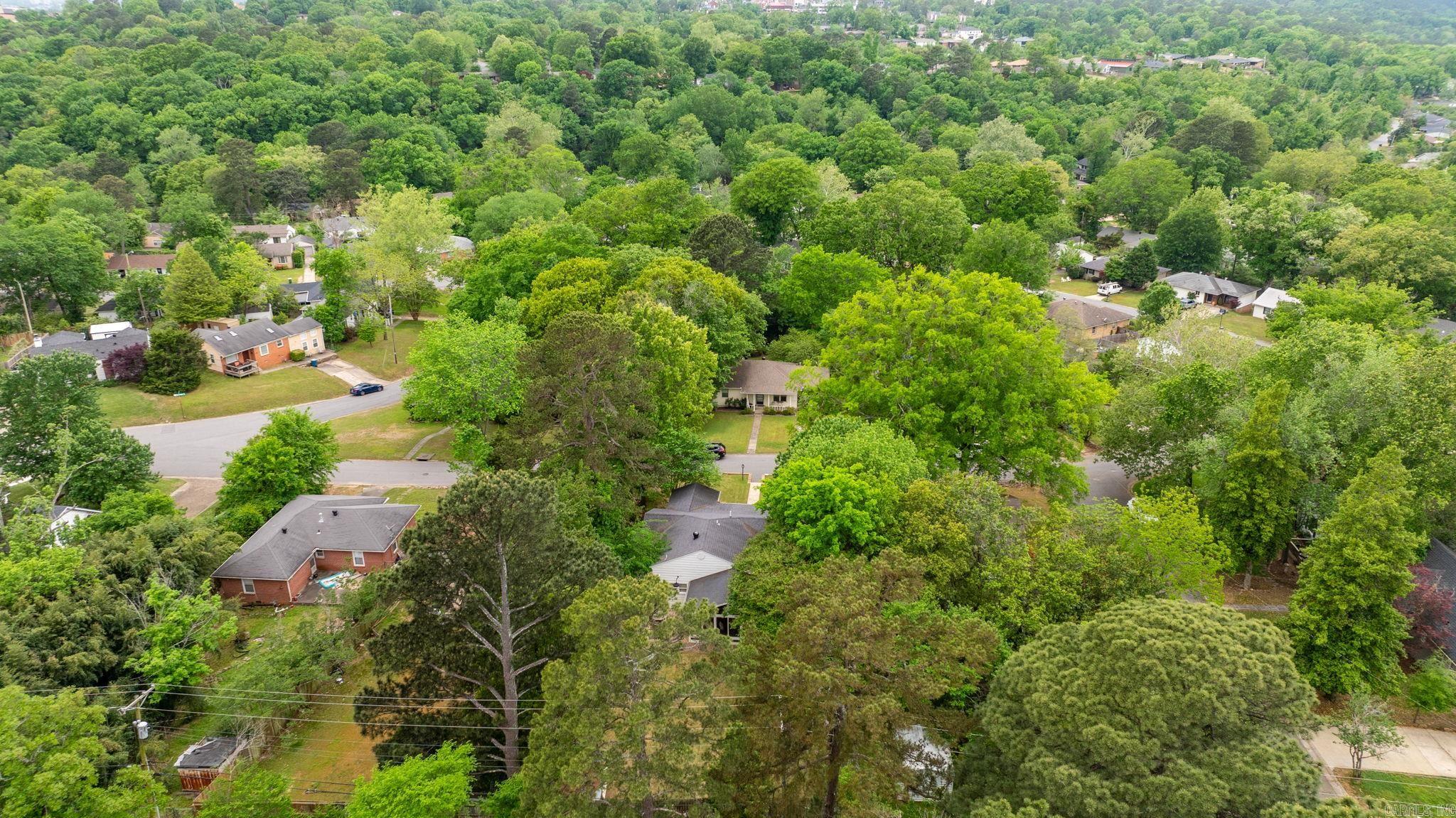 KINGWOOD PLACE - Residential