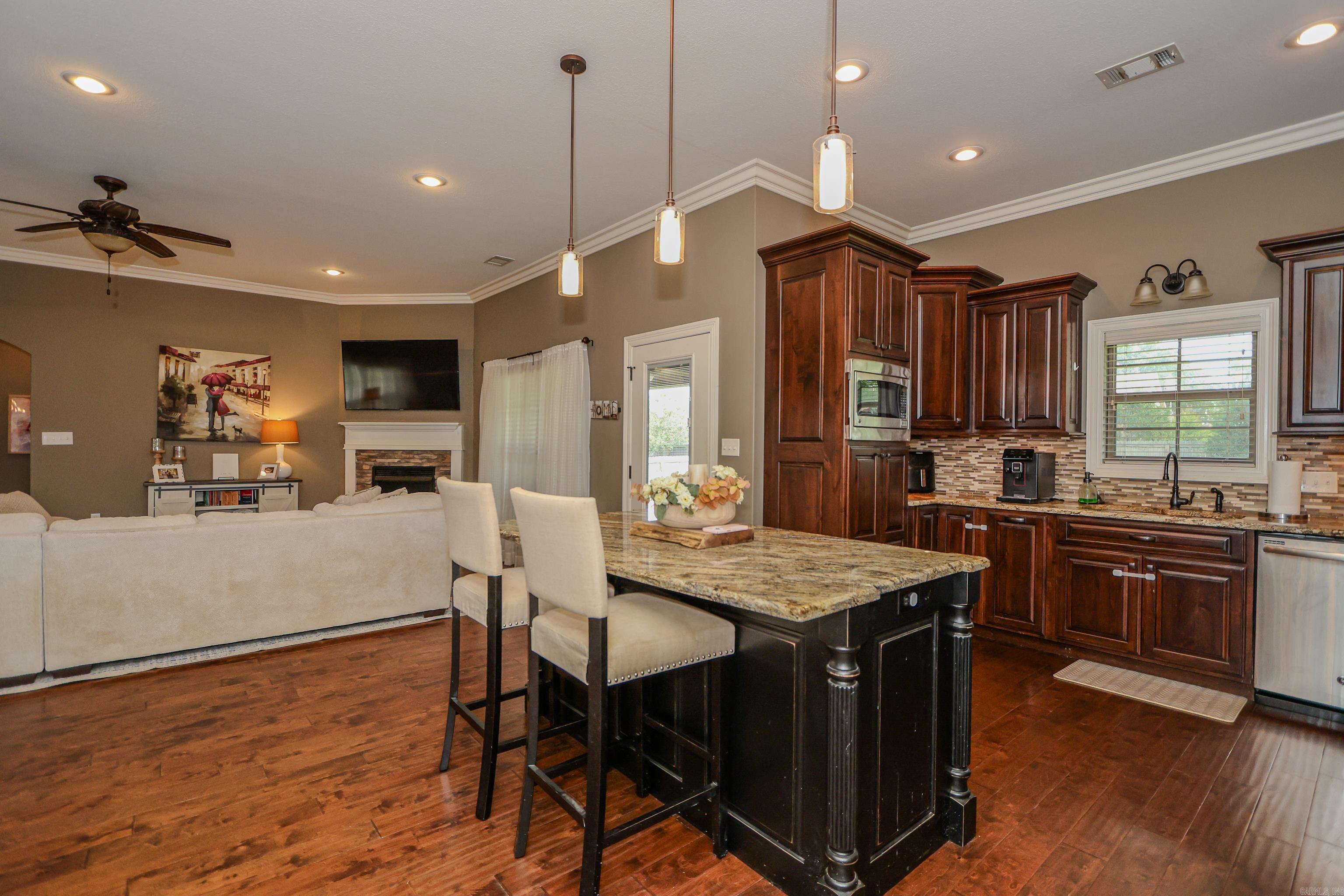 Glen Echo 1 - Residential