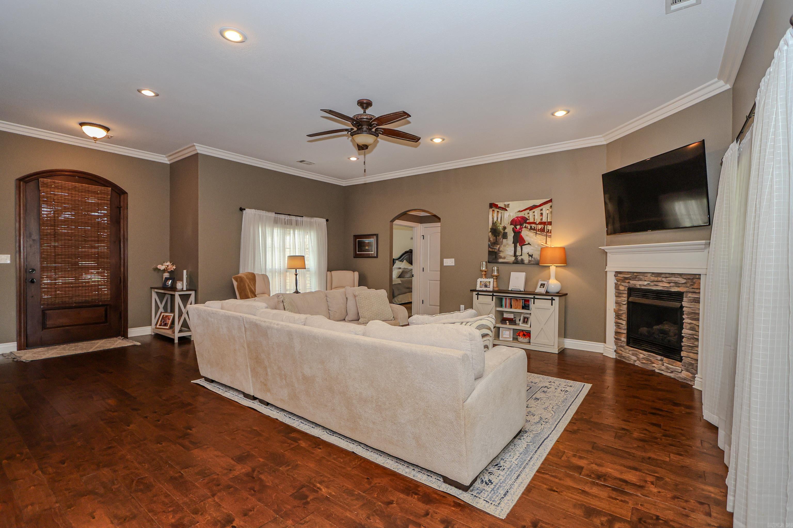 Glen Echo 1 - Residential