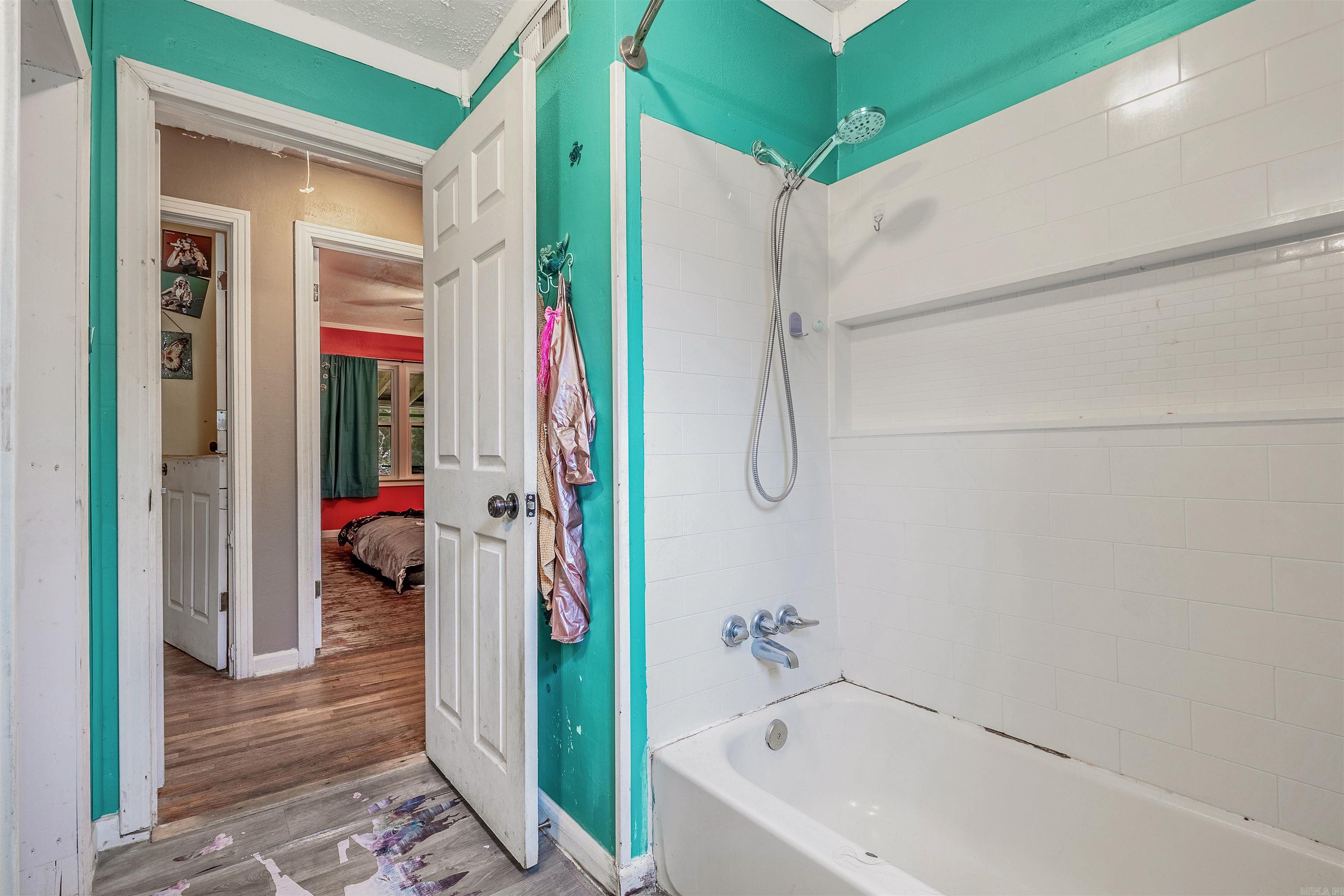 Moore & Martin - Residential