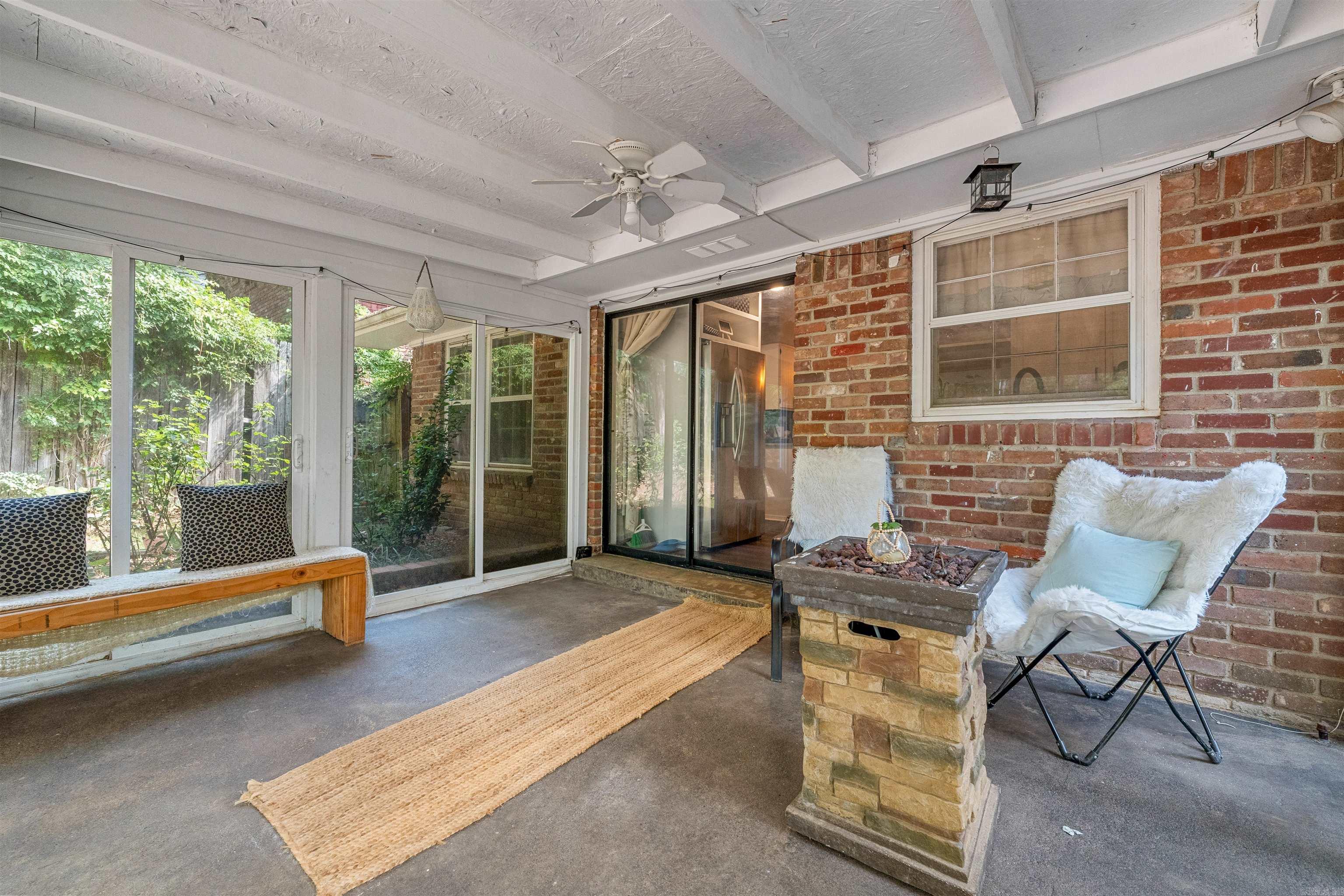 PLEASANT HILL - Residential