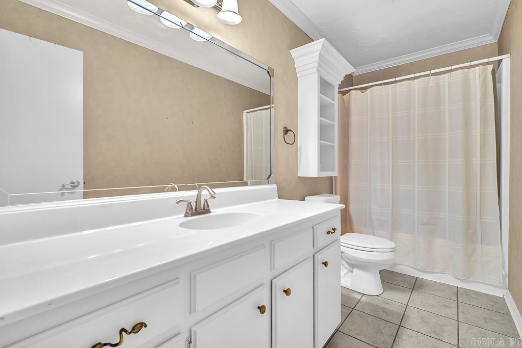 FORREST ACRES OVERLOOK - Residential